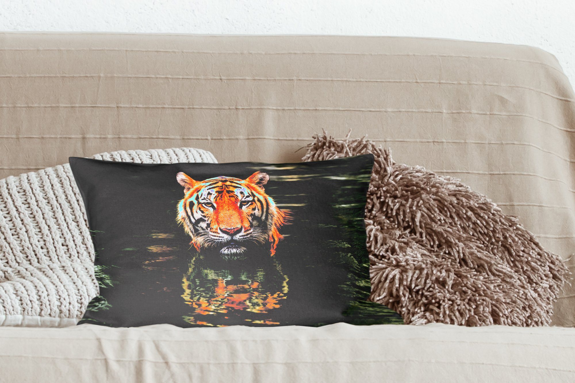 MuchoWow Dekokissen Tiger - mit Füllung, Wohzimmer Zierkissen, Dekoration, Spiegelung, Schlafzimmer Dekokissen Wasser 