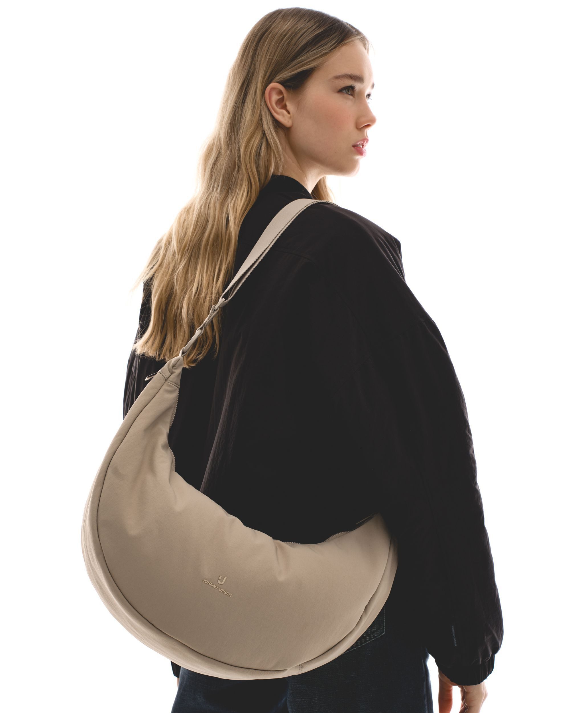 Johnny Urban Umhängetasche Lou Large Half Moon Bag, Wattierte Halbmondtasche, Zwei Looks in Einem