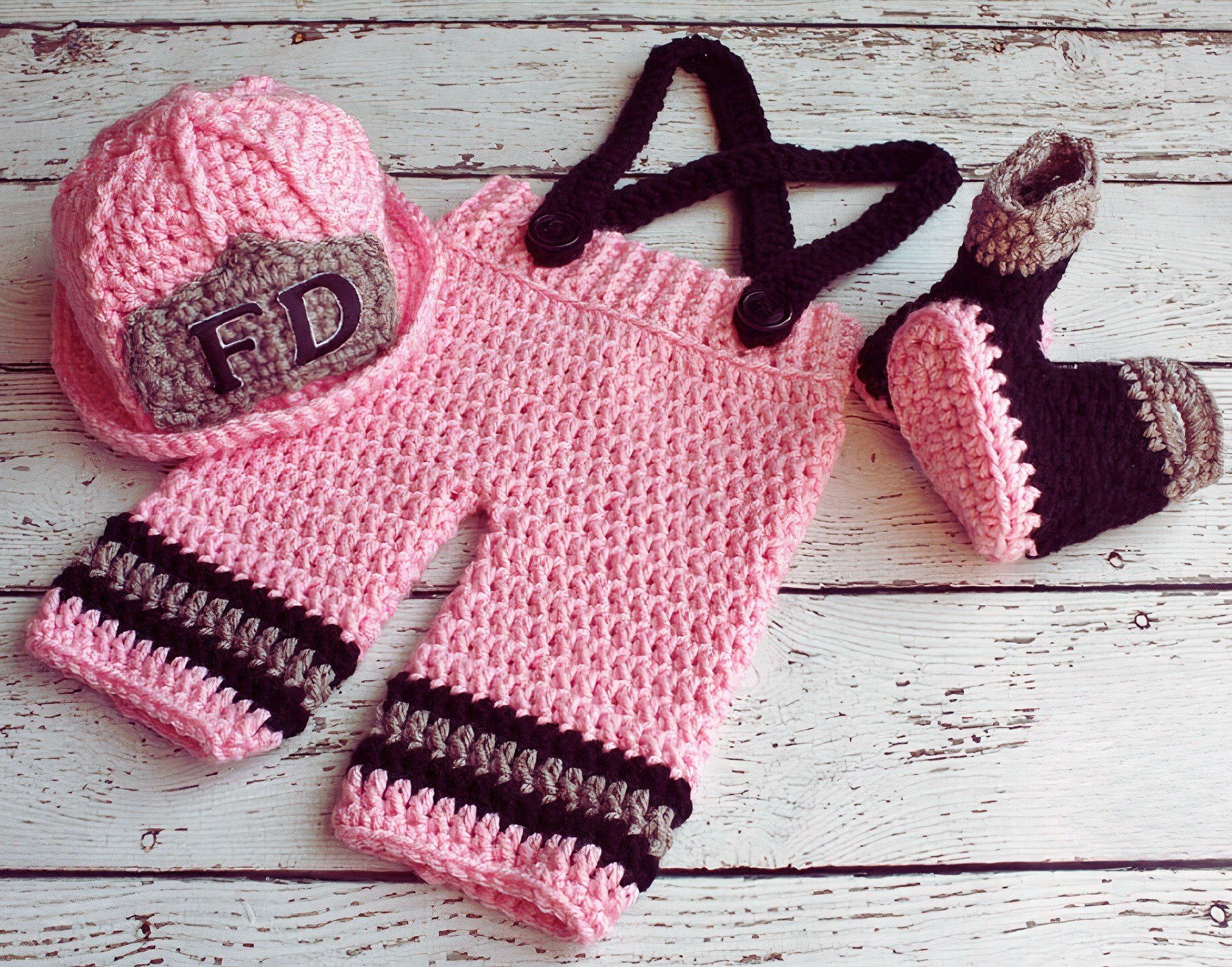 Matissa & Dad Neugeborenen-Geschenkset Baby rosa Fotoshooting Strick Feuerwehr
