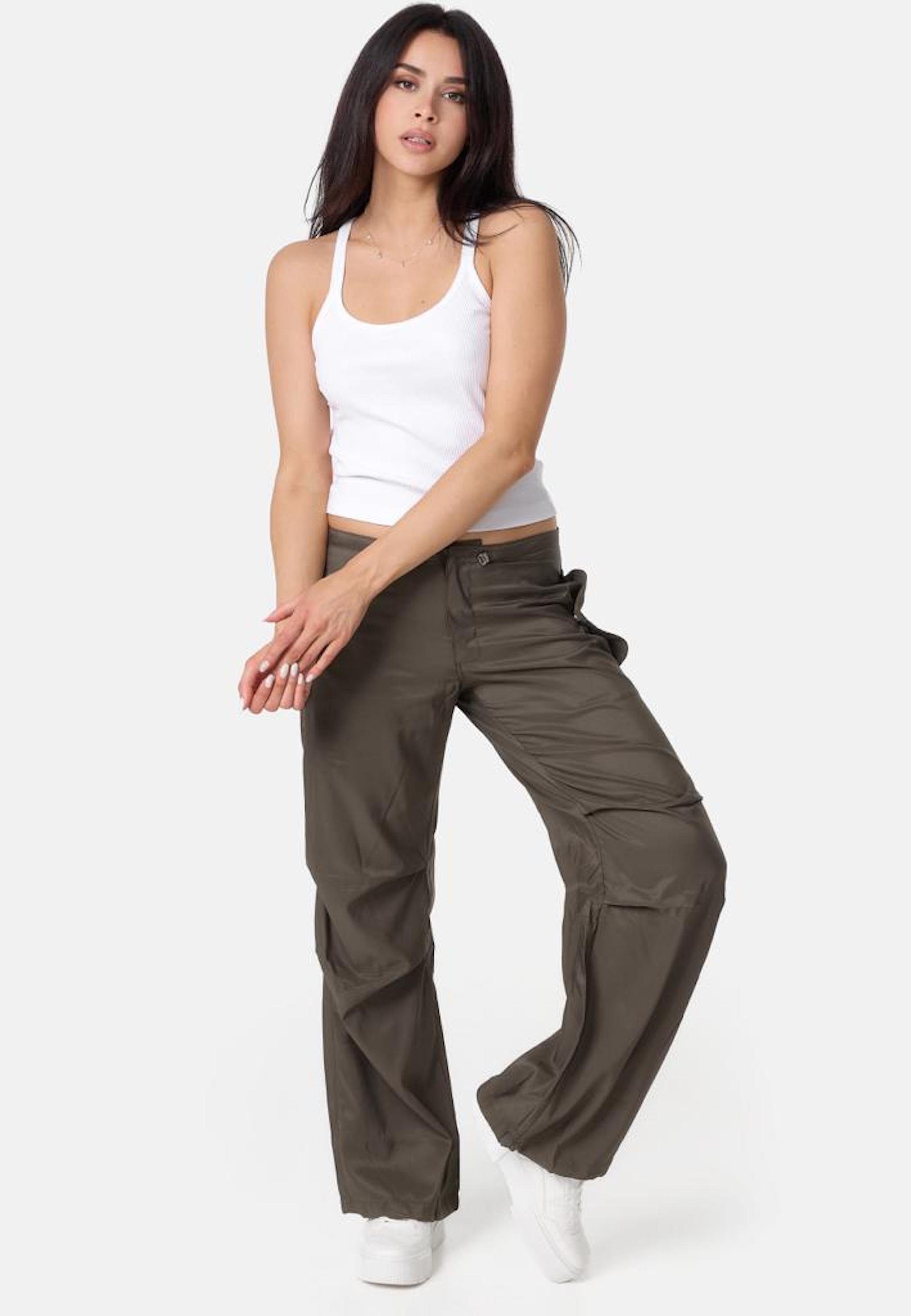 Worldclassca Cargohose Worldclassca Cargohose Oversize Parachute Outdoor Hose Freizeit Pants