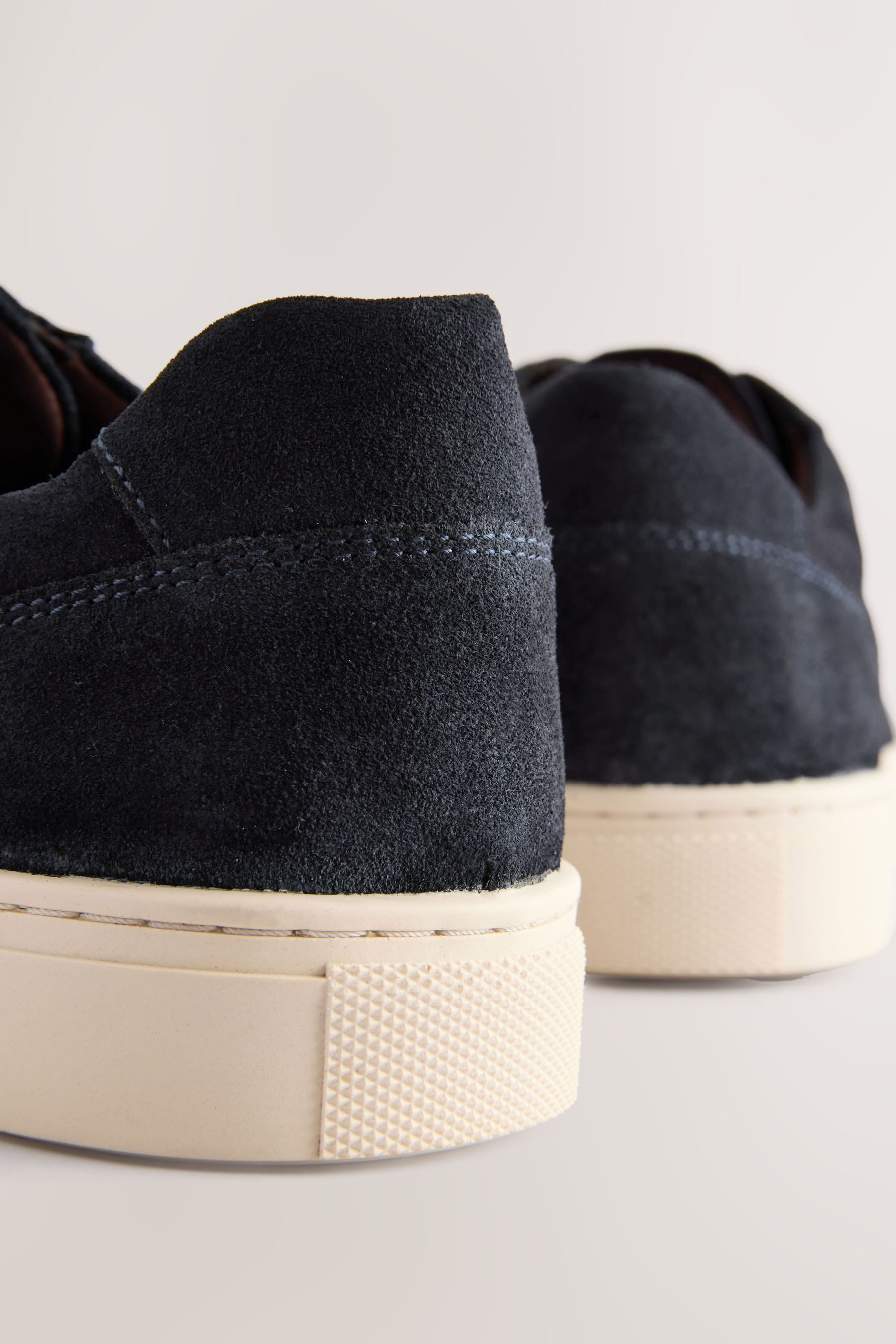 Next Lederturnschuhe Sneaker (1-tlg)