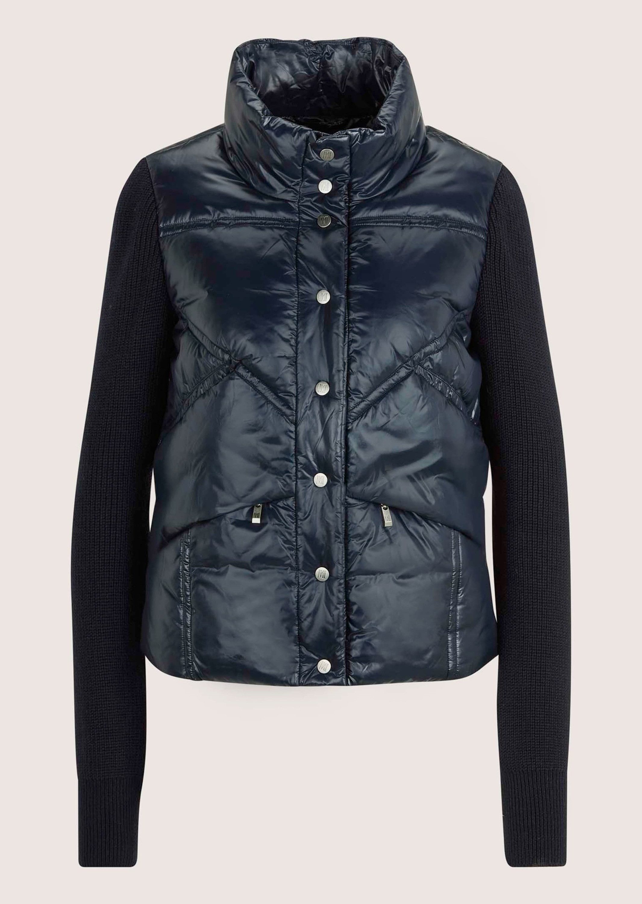 MADELEINE Outdoorjacke Sportive Übergangsjacke mit Strickärmeln Leicht wattierte Jacke mit Stehkragen, Kapuze und langen Ärmeln