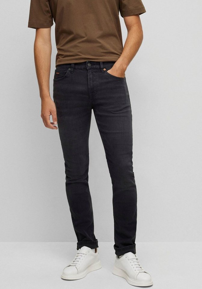 BOSS ORANGE Slim-fit-Jeans Delaware aus Super-Stretch-Denim, Schmal  geschnittene Herren-Hose aus Super-Stretch-Denim