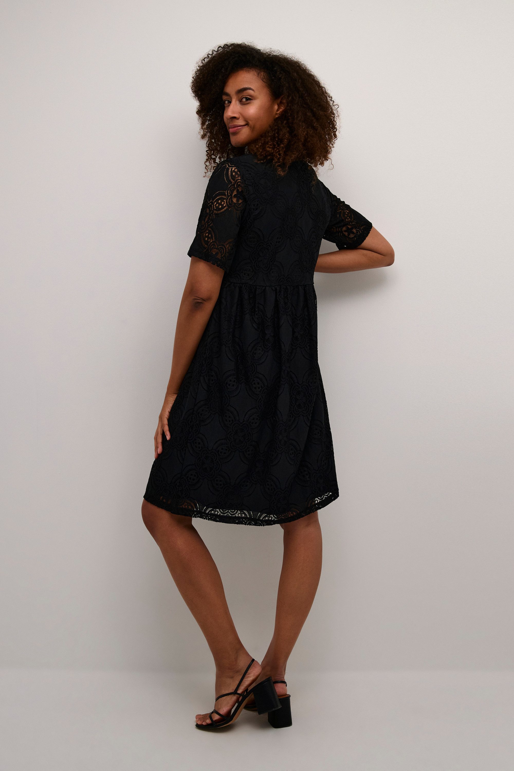 Culture Blusenkleid Kleid CUhenriette