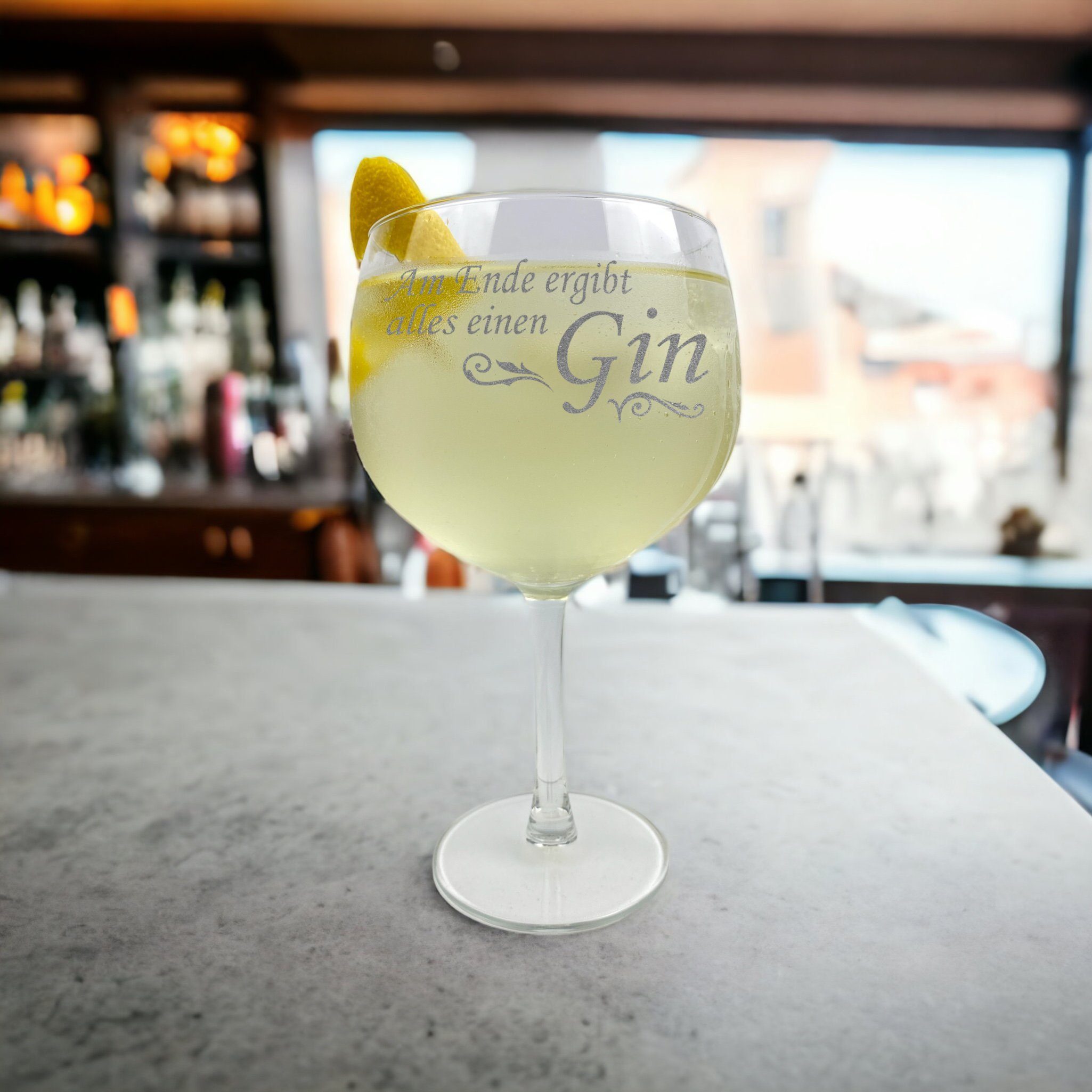 Lasernauten Cocktailglas Gin Glas mit Gravur 630 ml Cocktailglas Ginglas Gin Gläser mit Spruch
