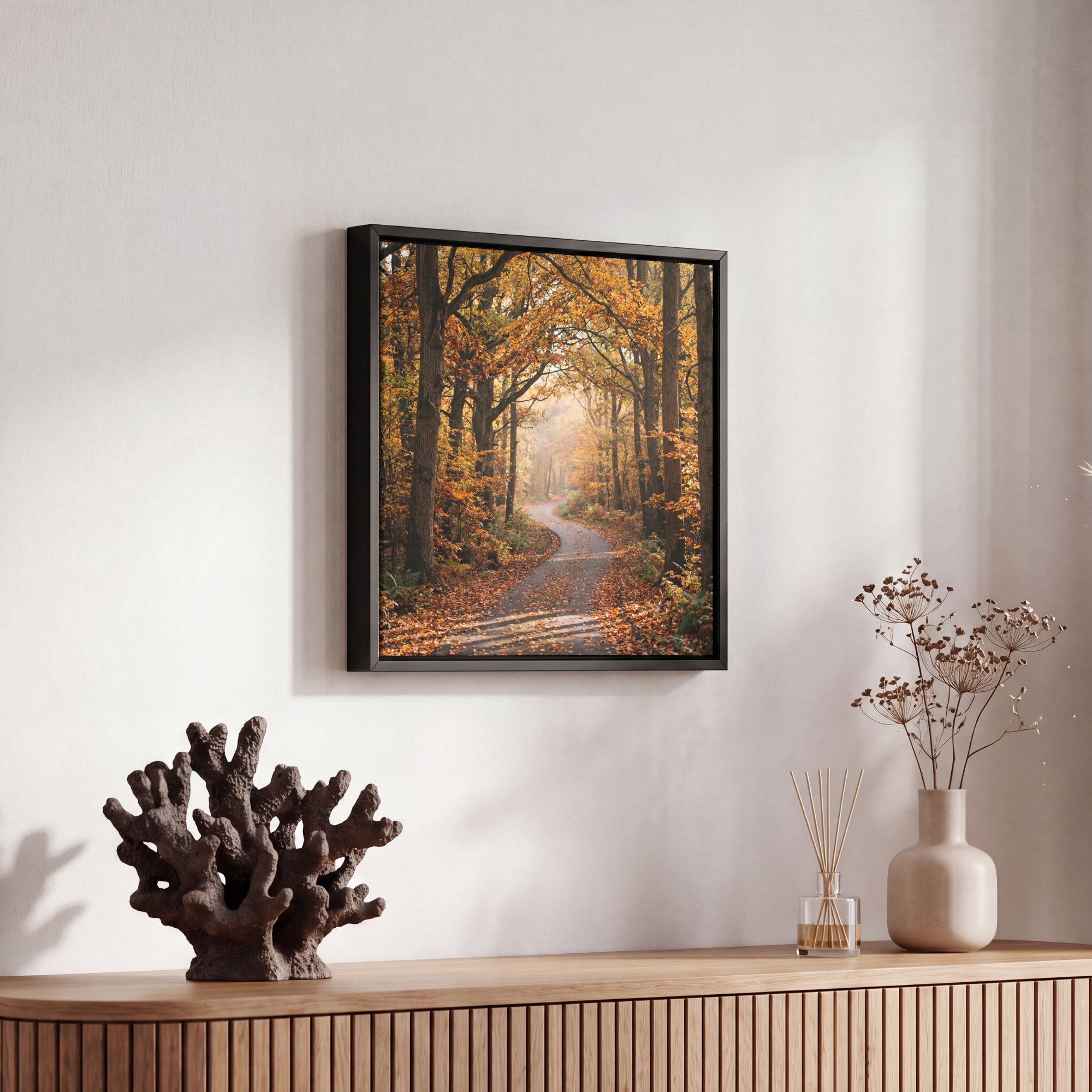 OneMillionCanvasses® Leinwandbild mit Rahmen - Waldweg - Herbstwald - Blätter - Orange - Nostalgisch, Fotodruck (1 St), Leinwand Bilder Klein, Wand Dekoration A – Bild 5 von 5