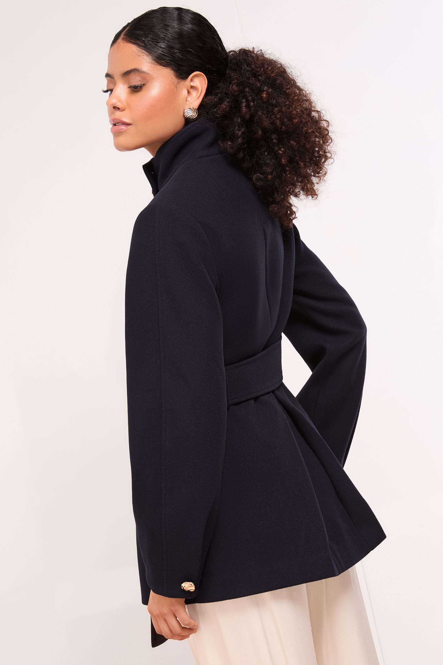 LIPSY Wintermantel Lipsy Mittellanger Mantel mit Trichterkragen (1-tlg) günstig online kaufen