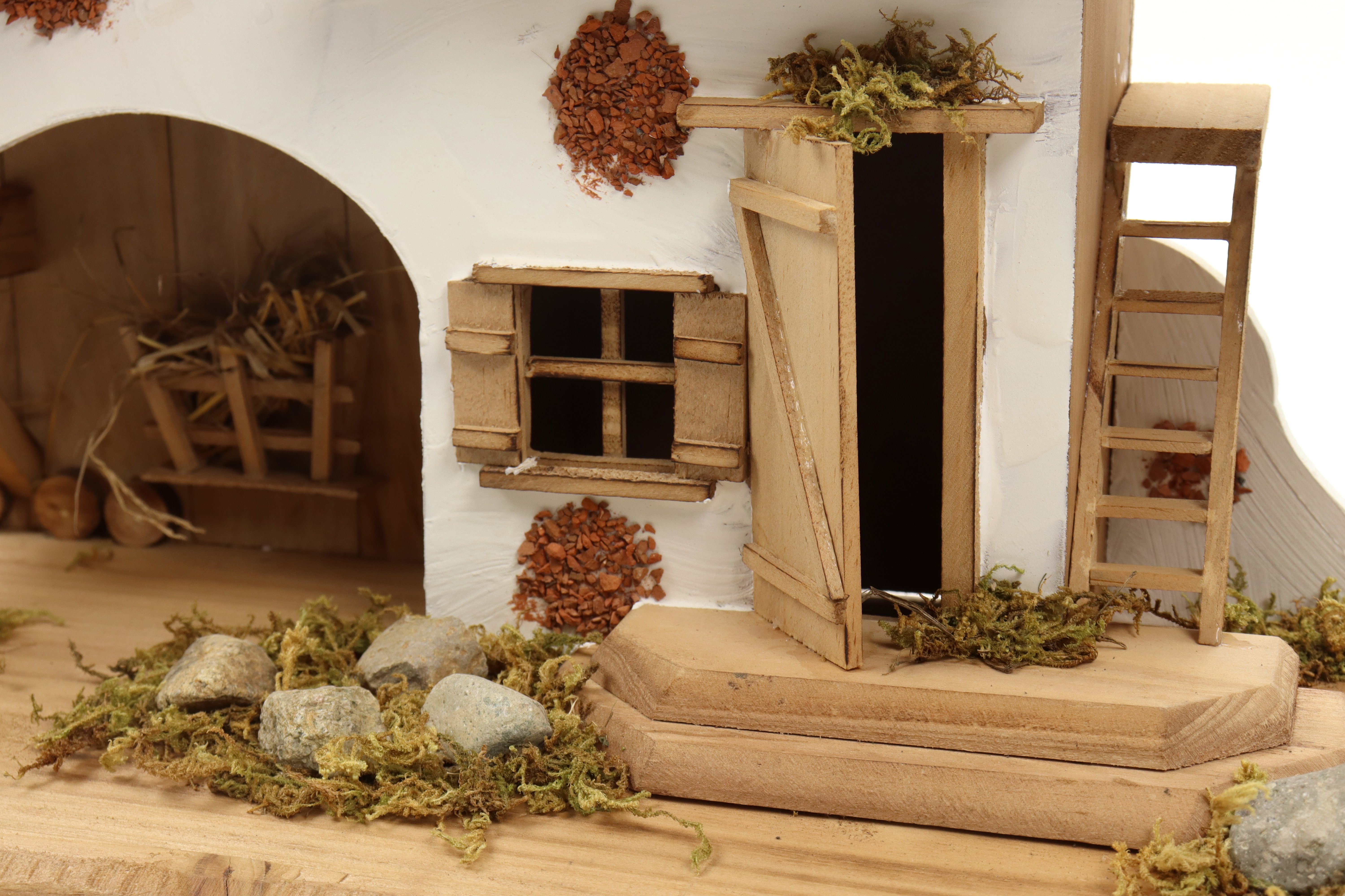 ELLUG Krippe Holz Krippenstall, Weihnachtskrippe 55*19*28cm (OHNE Krippenfiguren) (1-tlg), aus Holz, für Figuren bis zu 17cm Höhe