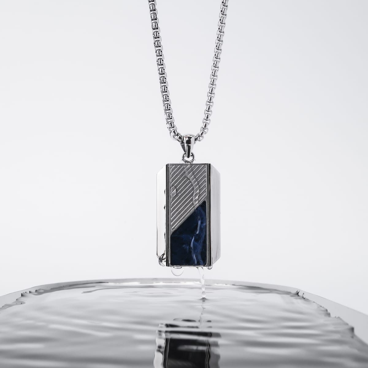 Holzkern Kette mit Anhänger Herren-Edelstahl Ionic Sodalith/Silberfarben
