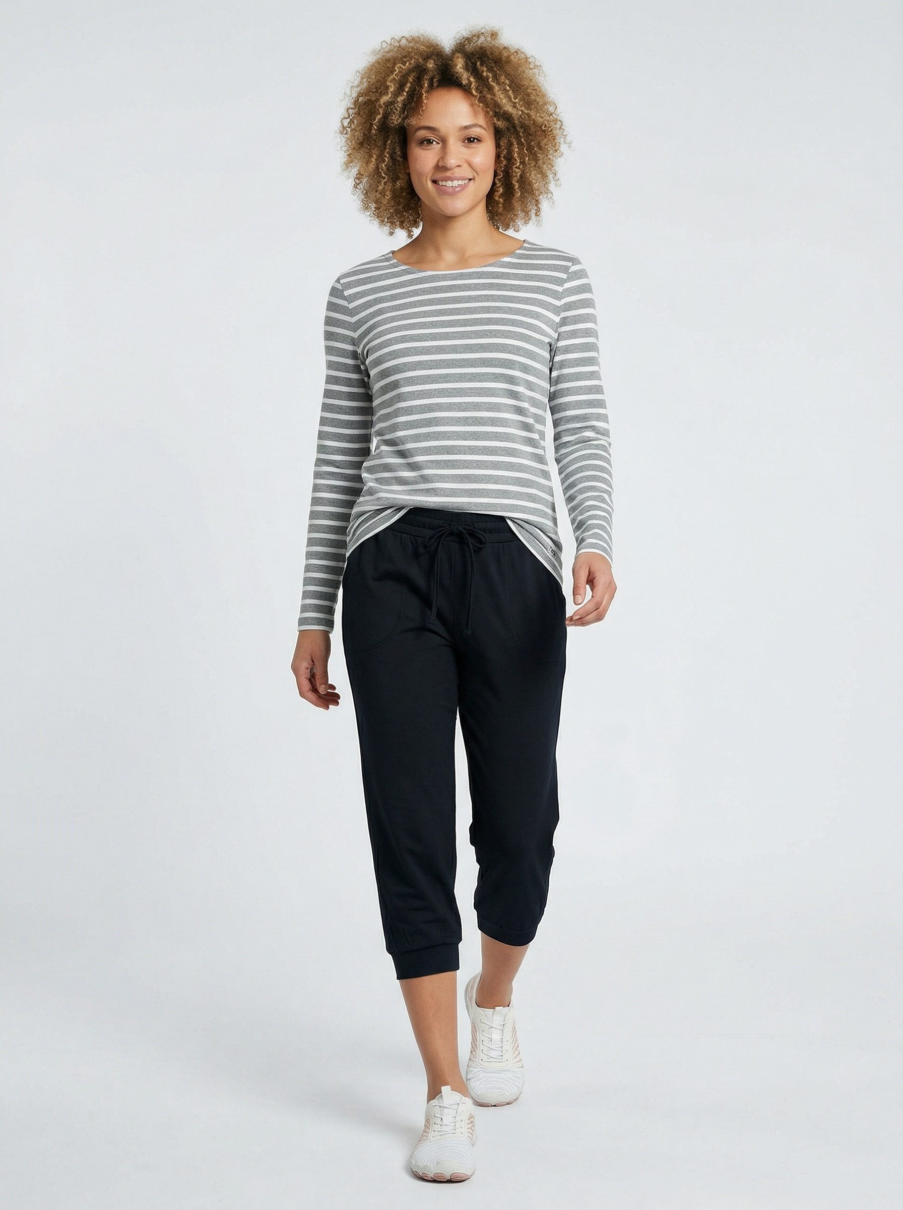 Zum Outfit 7