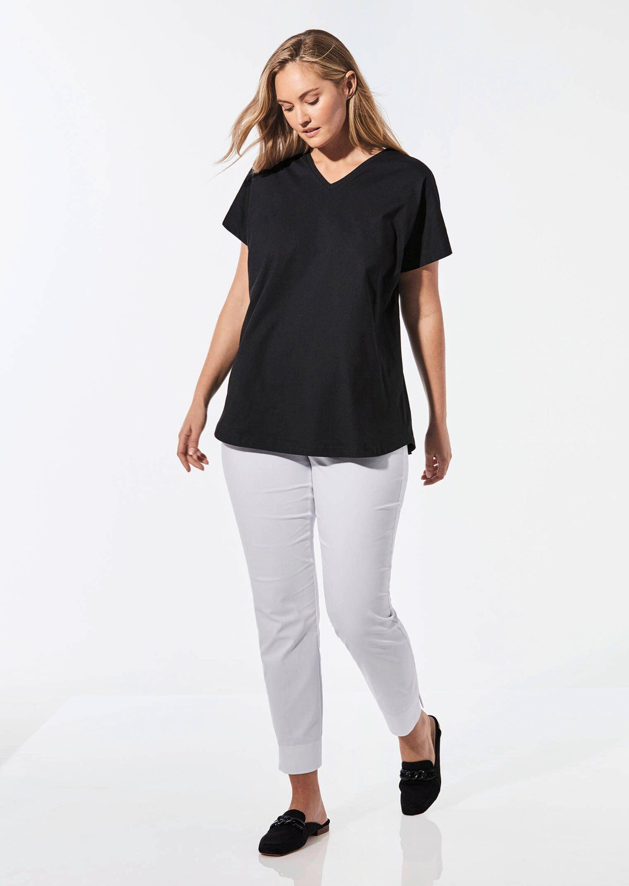 GOLDNER T-Shirt Shirt mit V-Ausschnitt (CURVY) günstig online kaufen