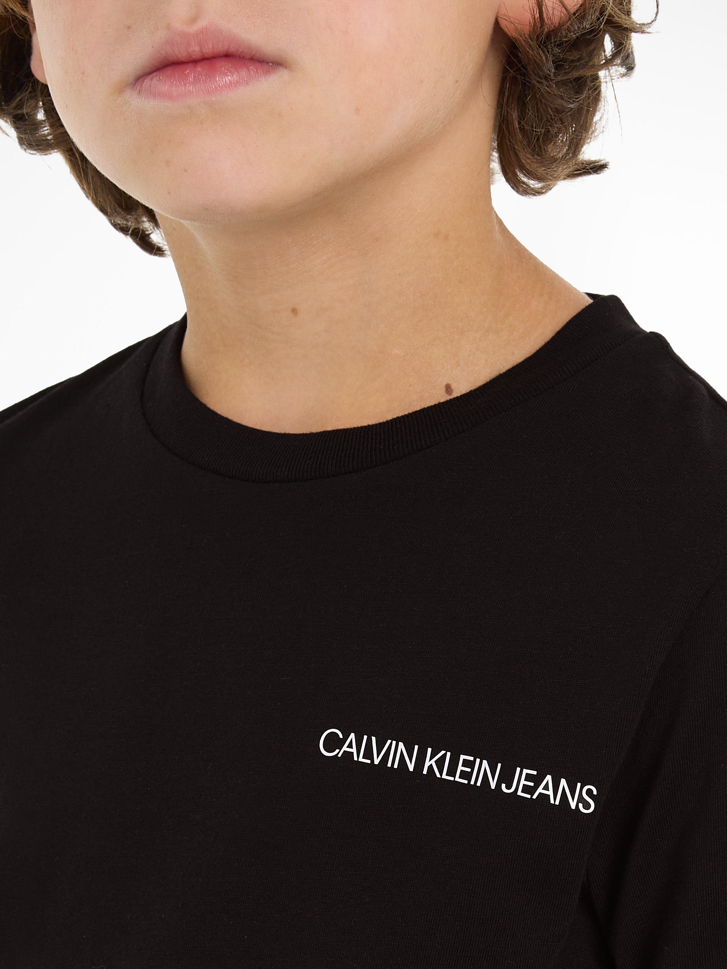 Calvin Kinder CHEST Black für LS Jeans Langarmshirt INST. Ck T SHIRT Klein