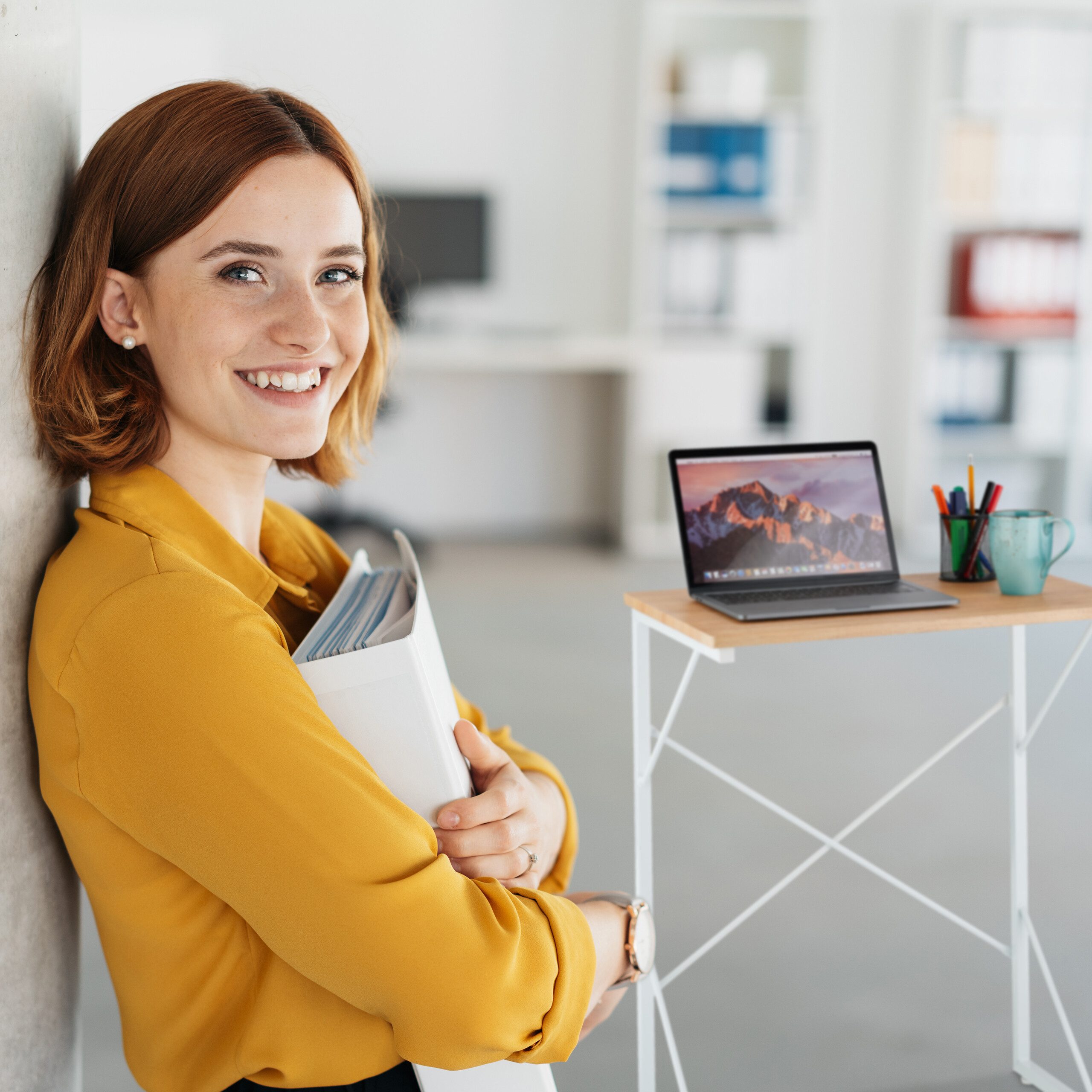 relaxdays Laptoptisch Kleiner Schreibtisch