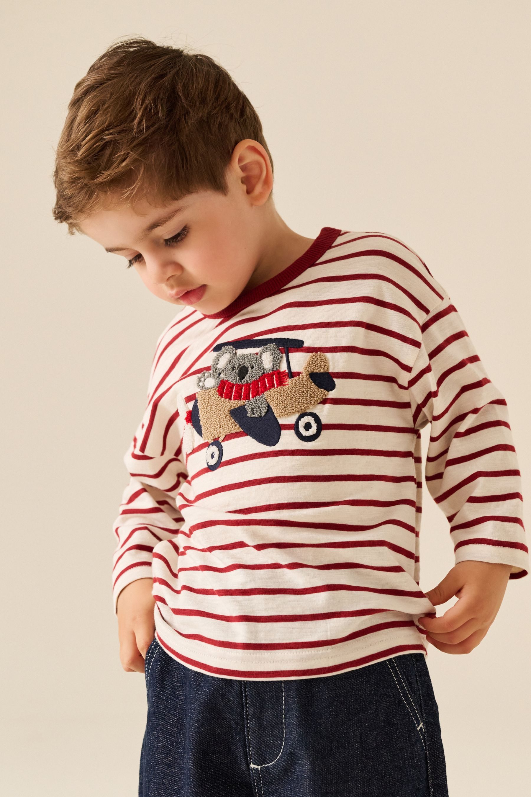 Next Langarmshirt Langärmeliges Shirt mit Applikation (1-tlg)