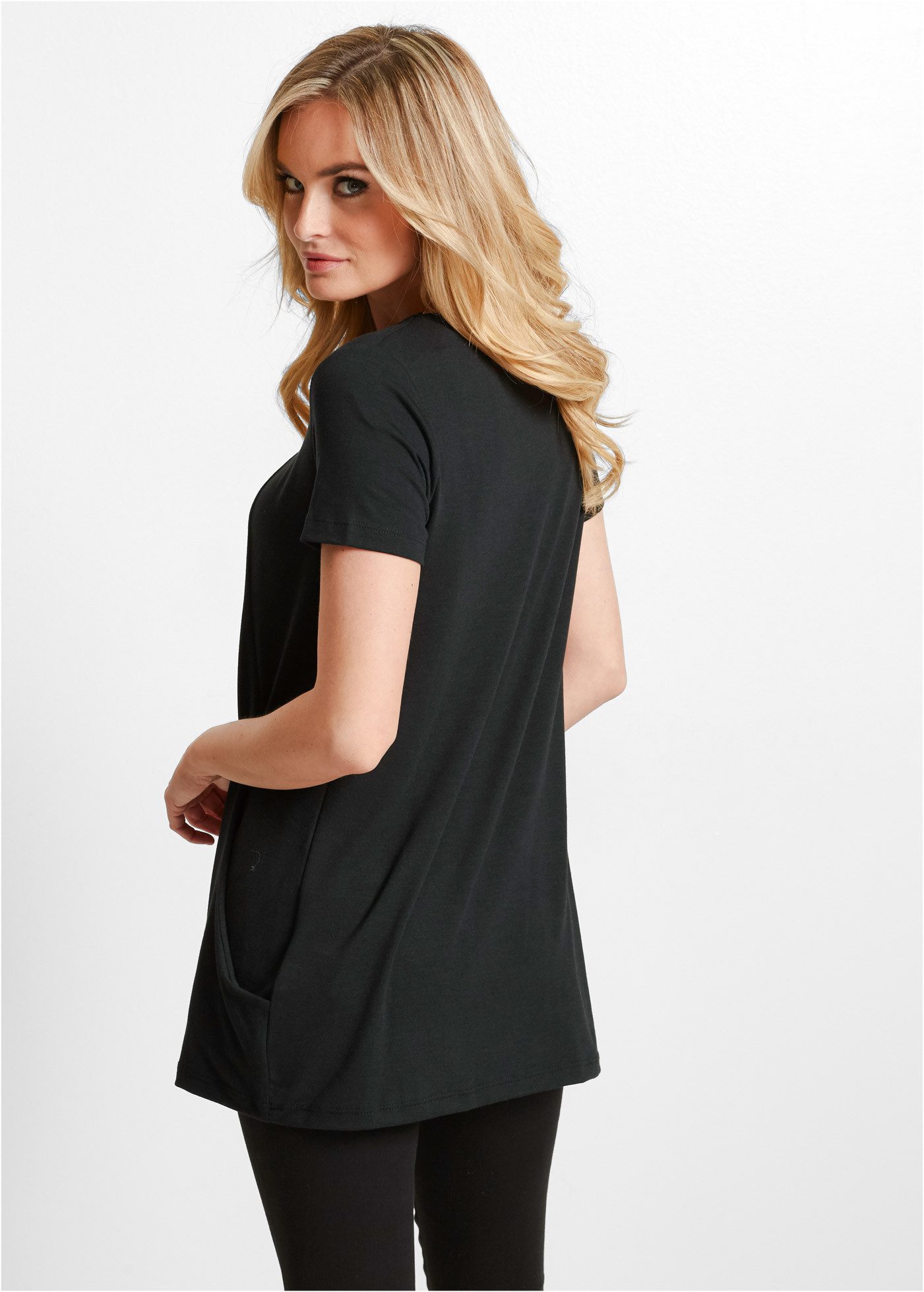 bonprix Longshirt figurumspielende Passform, Kurzarm, mit Eingriffstaschen günstig online kaufen