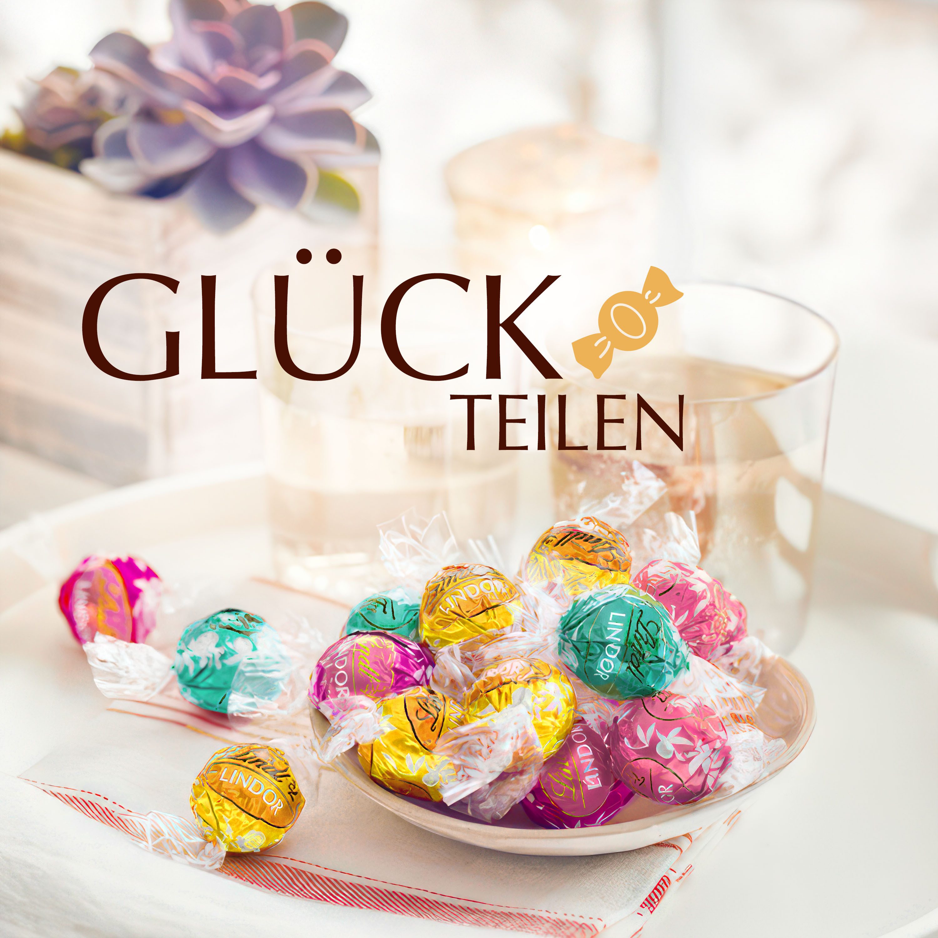 Lindt LINDOR Schokolade 137g Sommer Mix Beutel Kugeln Schokolade Pralinen Geschenk Mischung, 1 x 137 g, 1 St.