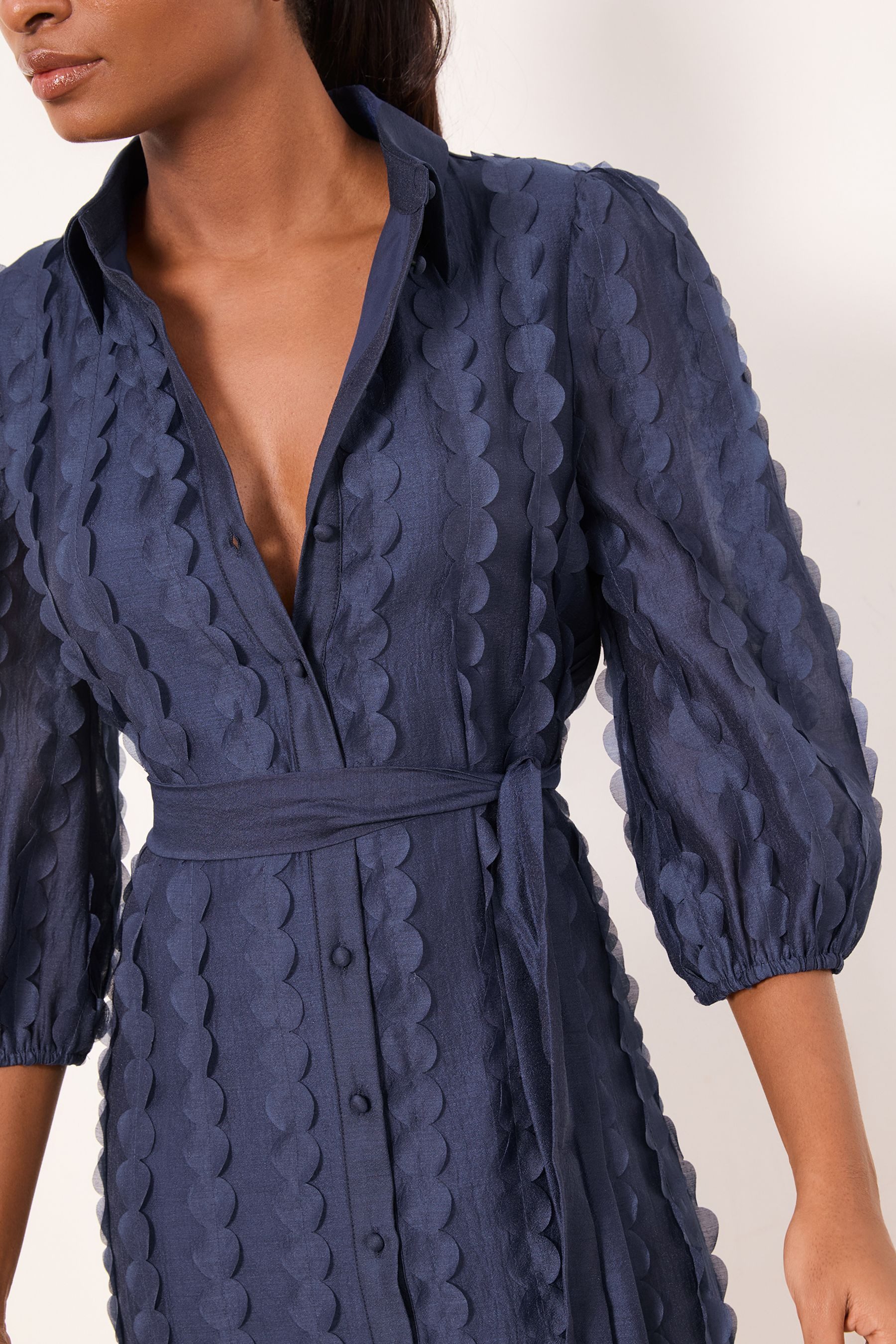 LIPSY Midikleid Lipsy Strukturiertes Midi-Hemdblusenkleid (1-tlg)