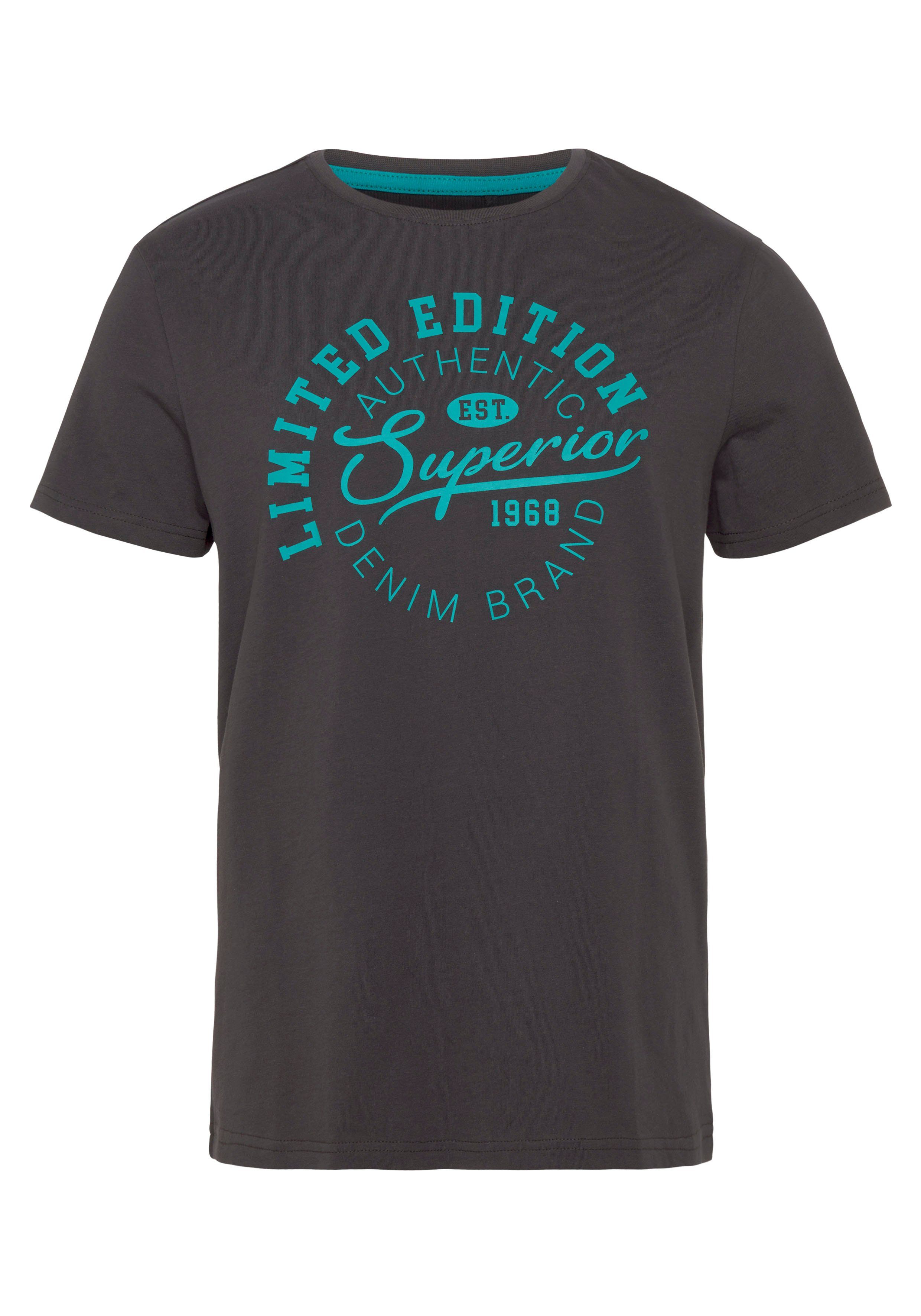 AJC T-Shirt Kurzarm, schmale Passform, im Vintage-Design. € 10,99, (€ 10,99 pro 1 Stk).