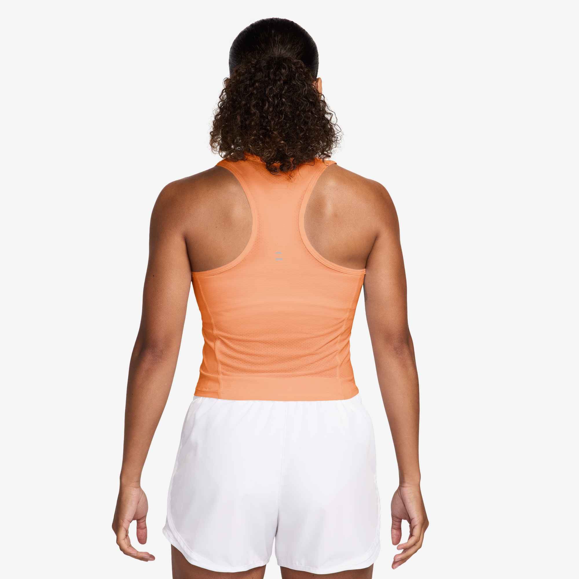 Nike Tanktop W NK TEMPO DF CRP MESH TANK mit Rundhalsausschnitt, aus Polyester und Elasthan