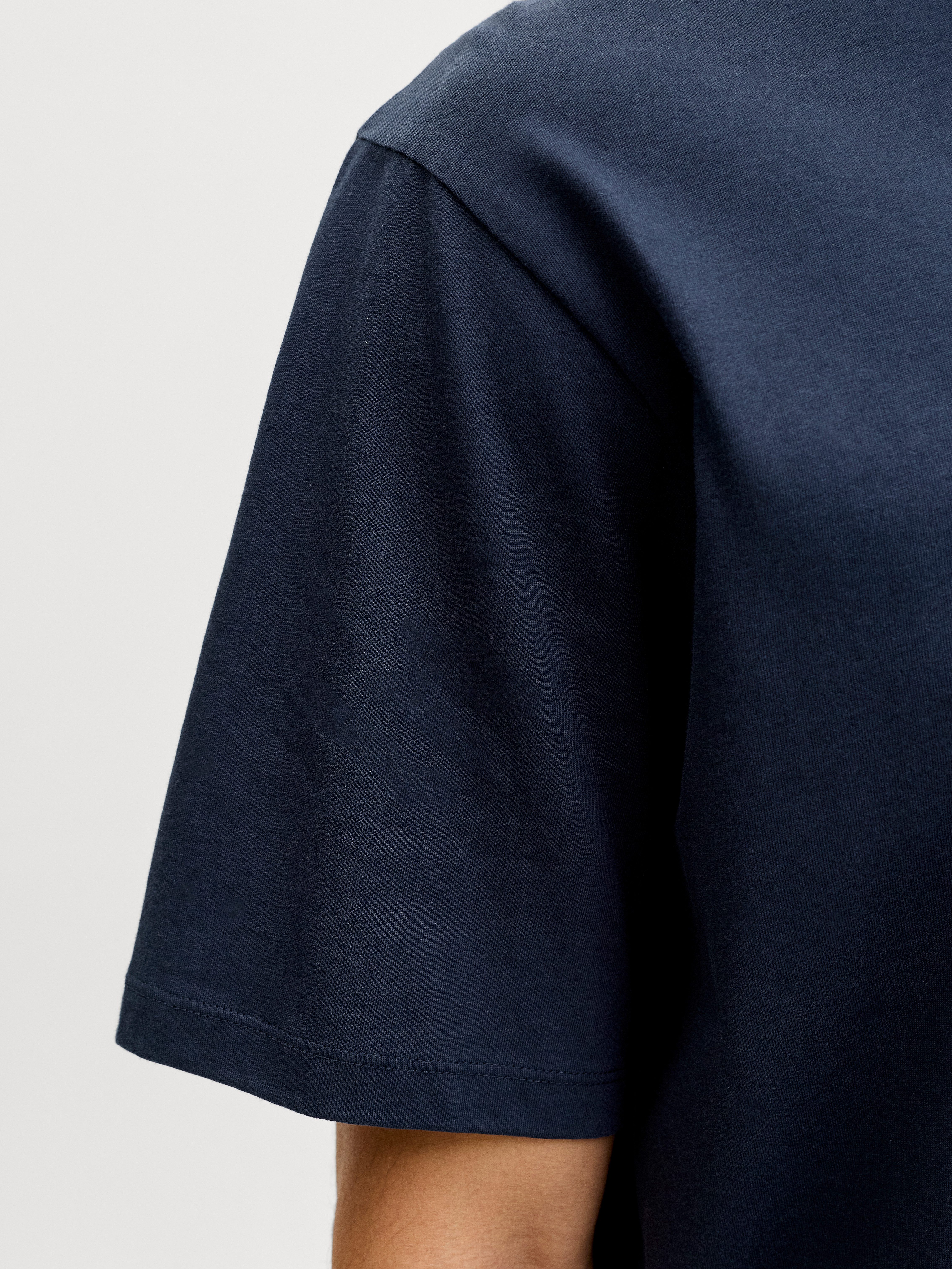 Jack & Jones Rundhalsshirt JJEDOVER DENIM TEE SS O-NECK SN mit Logobranding