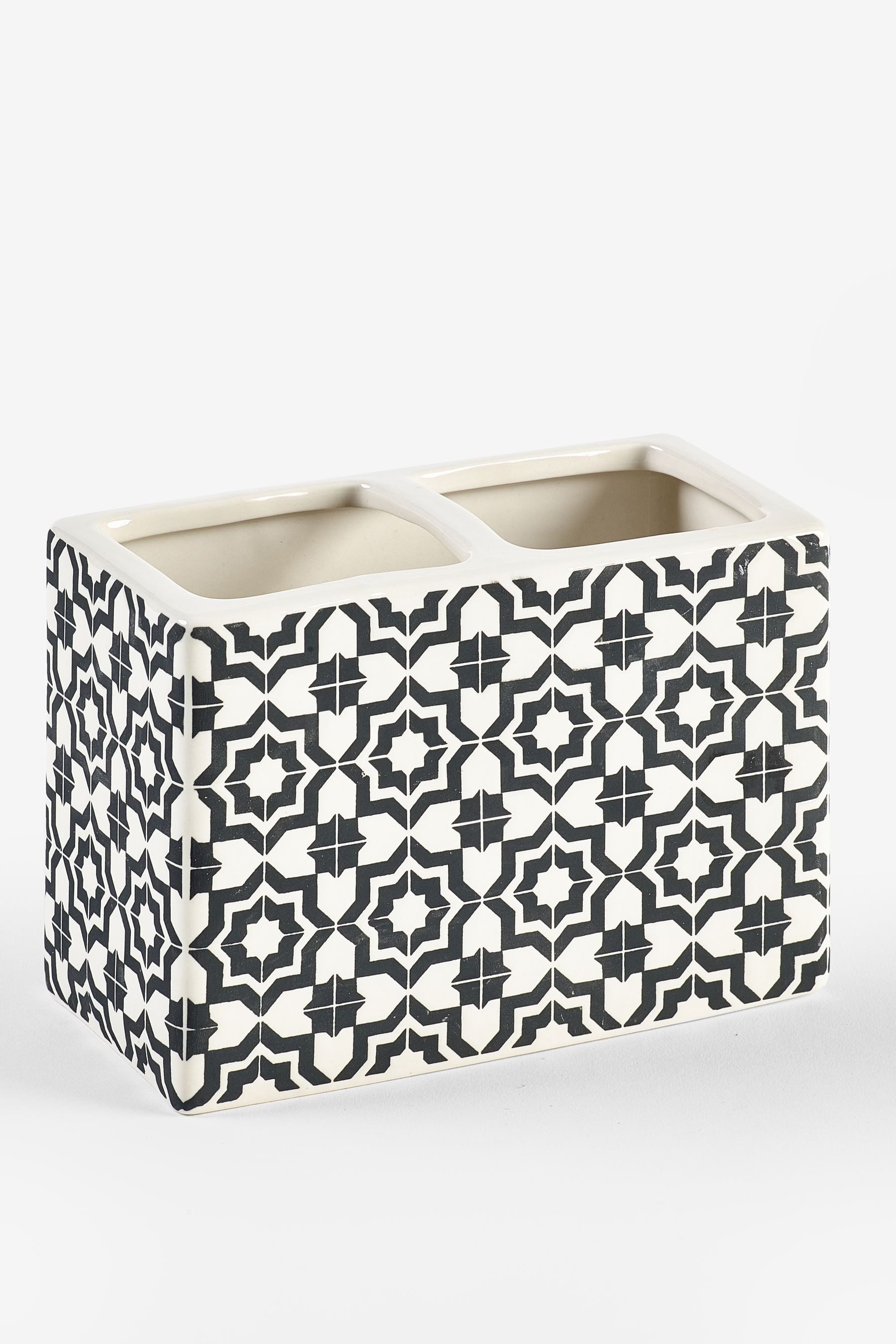 Next Zahnputzbecher Zahnbürstenbehälter im Geomuster günstig online kaufen