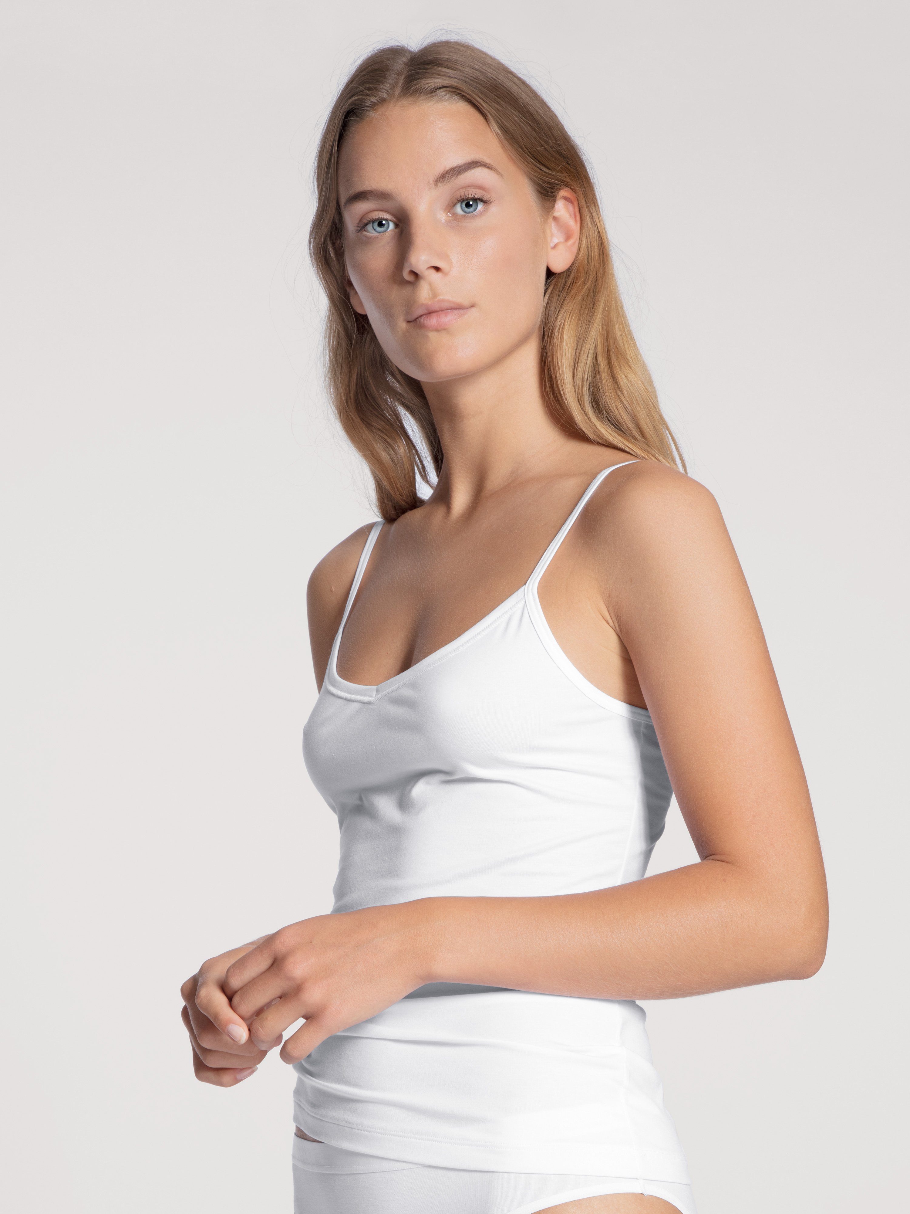 CALIDA Unterhemd Natural Joy Basic-Top, Träger verstellbar, extra-flache Seitennähte weiss