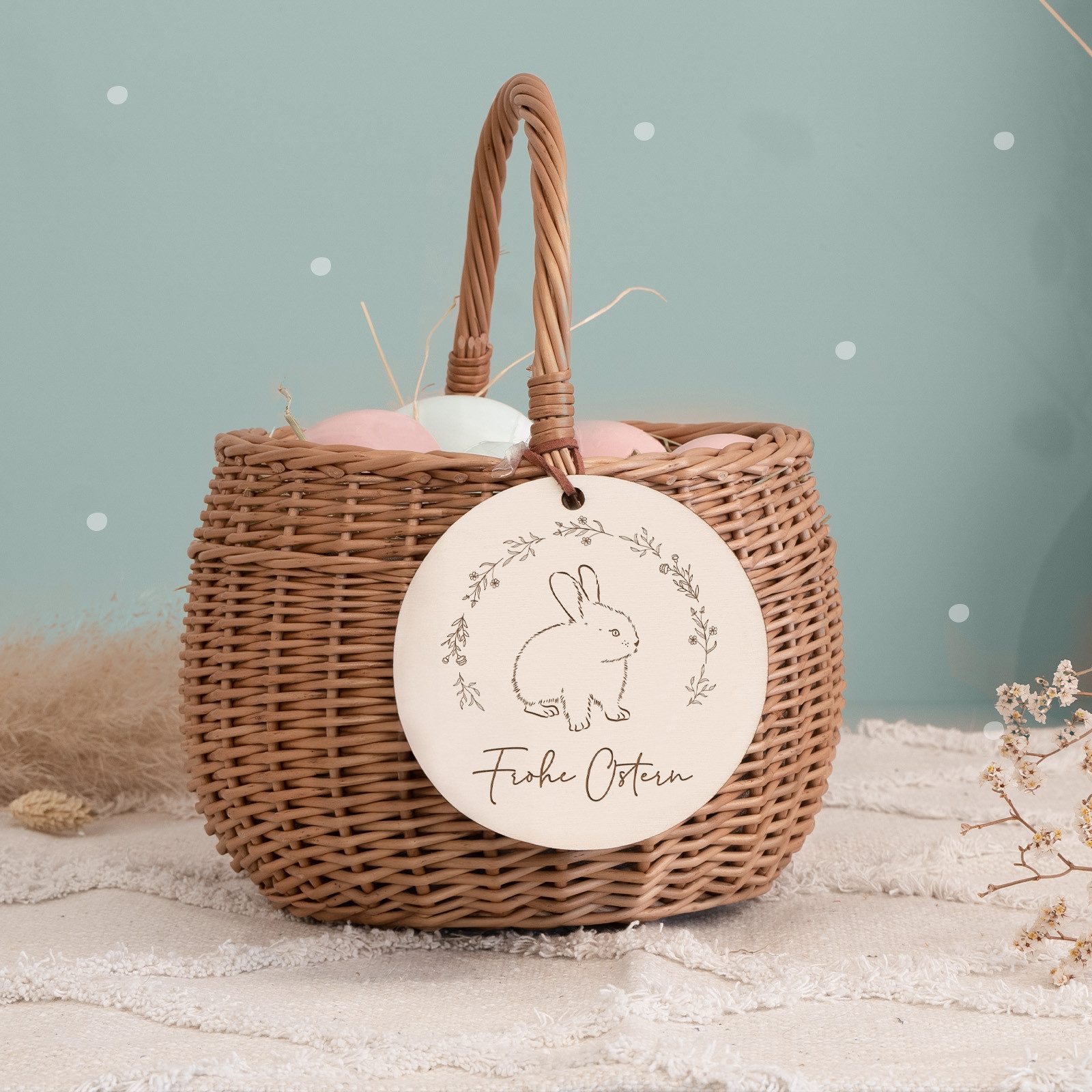 hellomini Dekokorb Osterkörbchen "Frohe Ostern" Flechtkorb m Anhänger Gravur Hase mittel