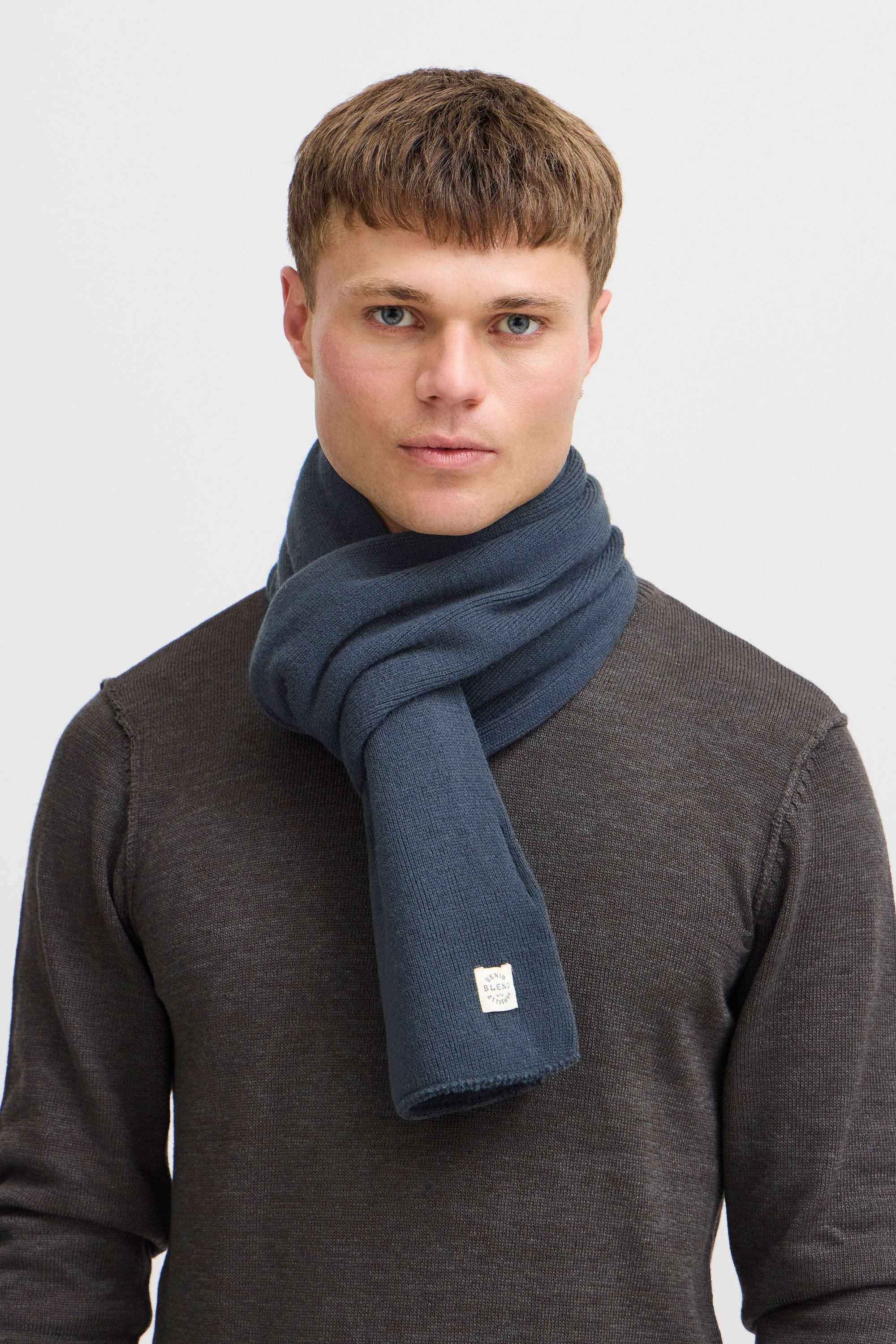 Blend Strickschal BHScar, Schal mit Logobadge günstig online kaufen