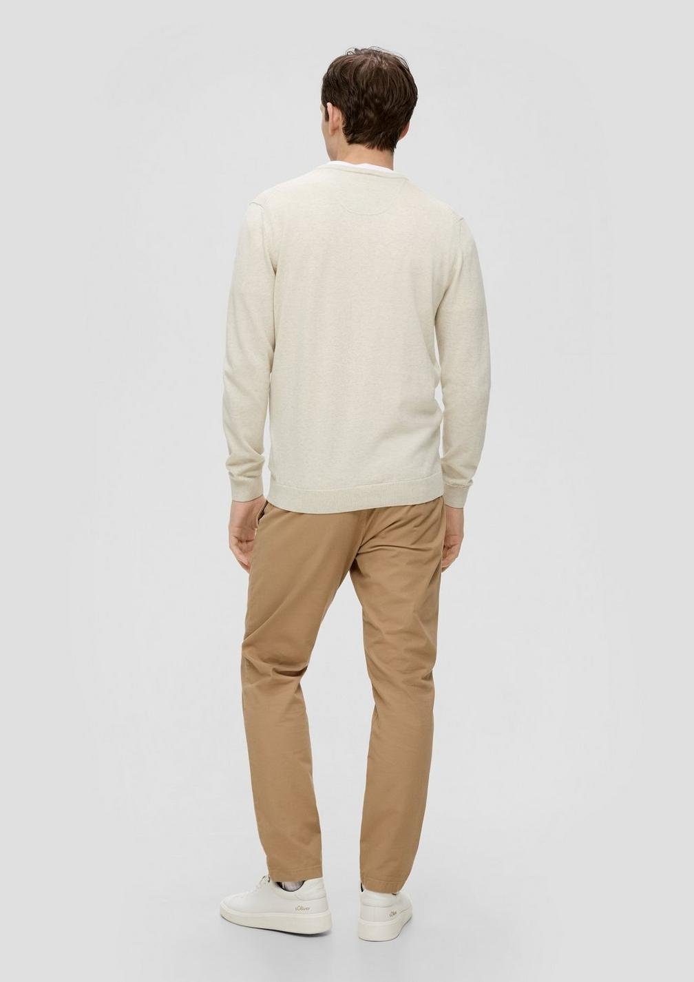 s.Oliver V-Ausschnitt-Pullover Pullover (1-tlg) V-Ausschnitt, langarm, Logo-Stickerei