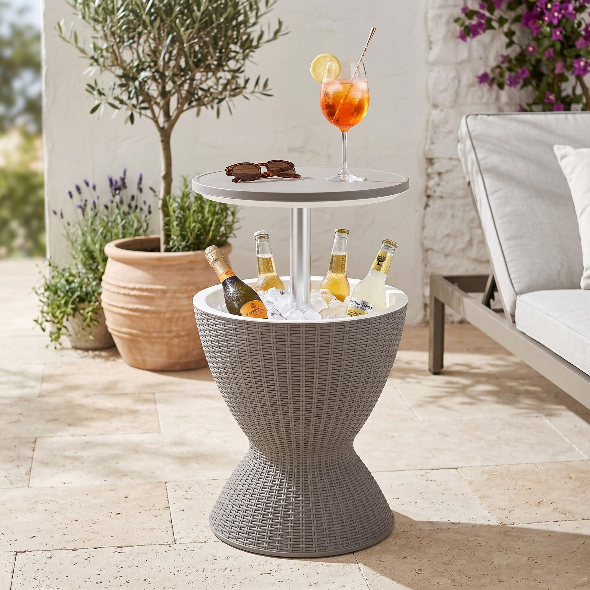 casa.pro Gartentisch, »Atessa« höhenverstellbar 58 x 49 cm 30 L Rattanoptik Hellbraun
