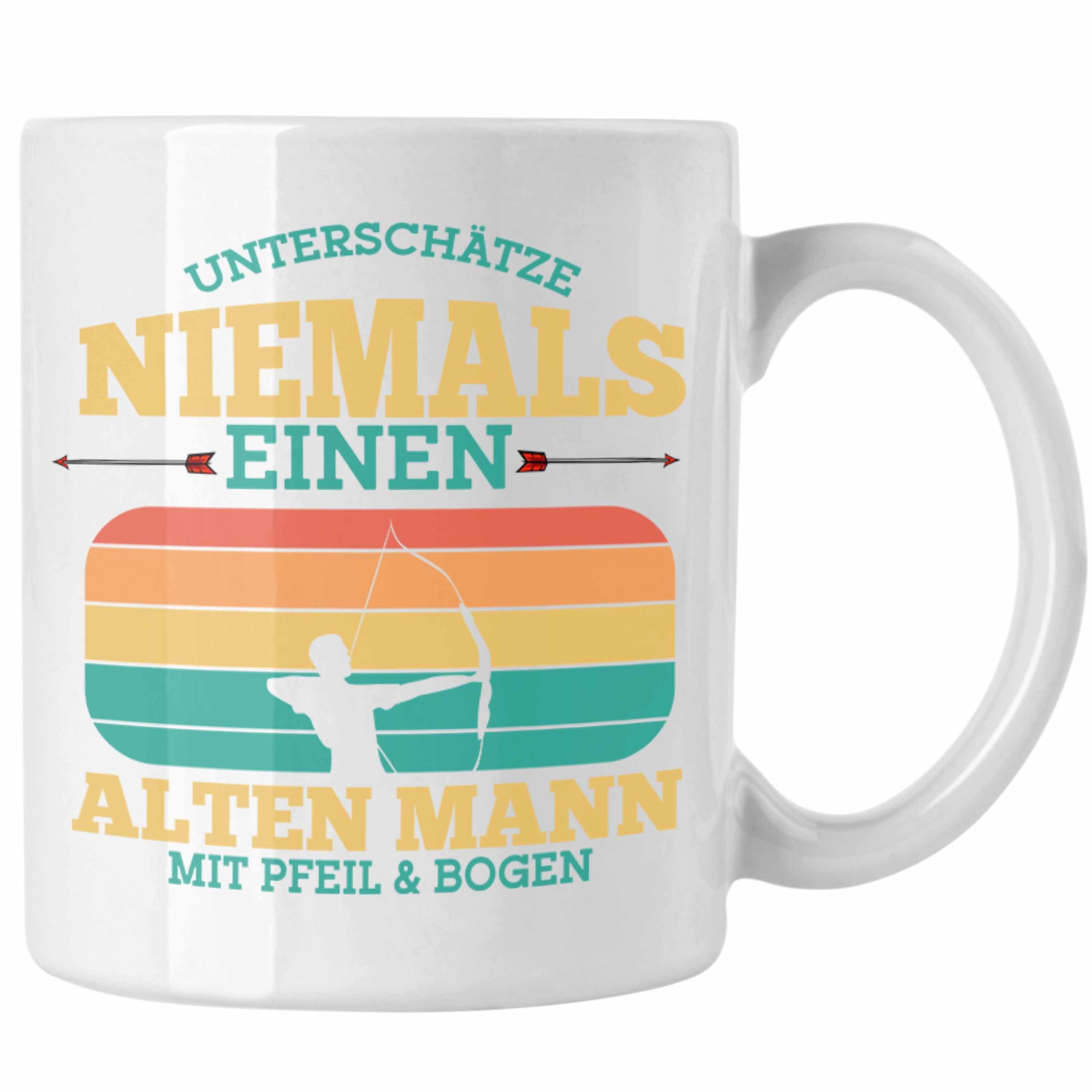 Trendation Tasse Lustige Bogenschütze Tasse Geschenk für Pfeil & Bogen Enthusiasten Weiss