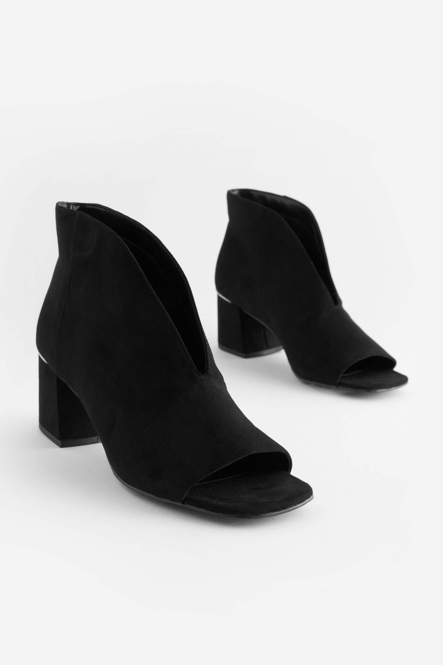 Next Forever Comfort® Schuhstiefel mit Metalldetails günstig online kaufen