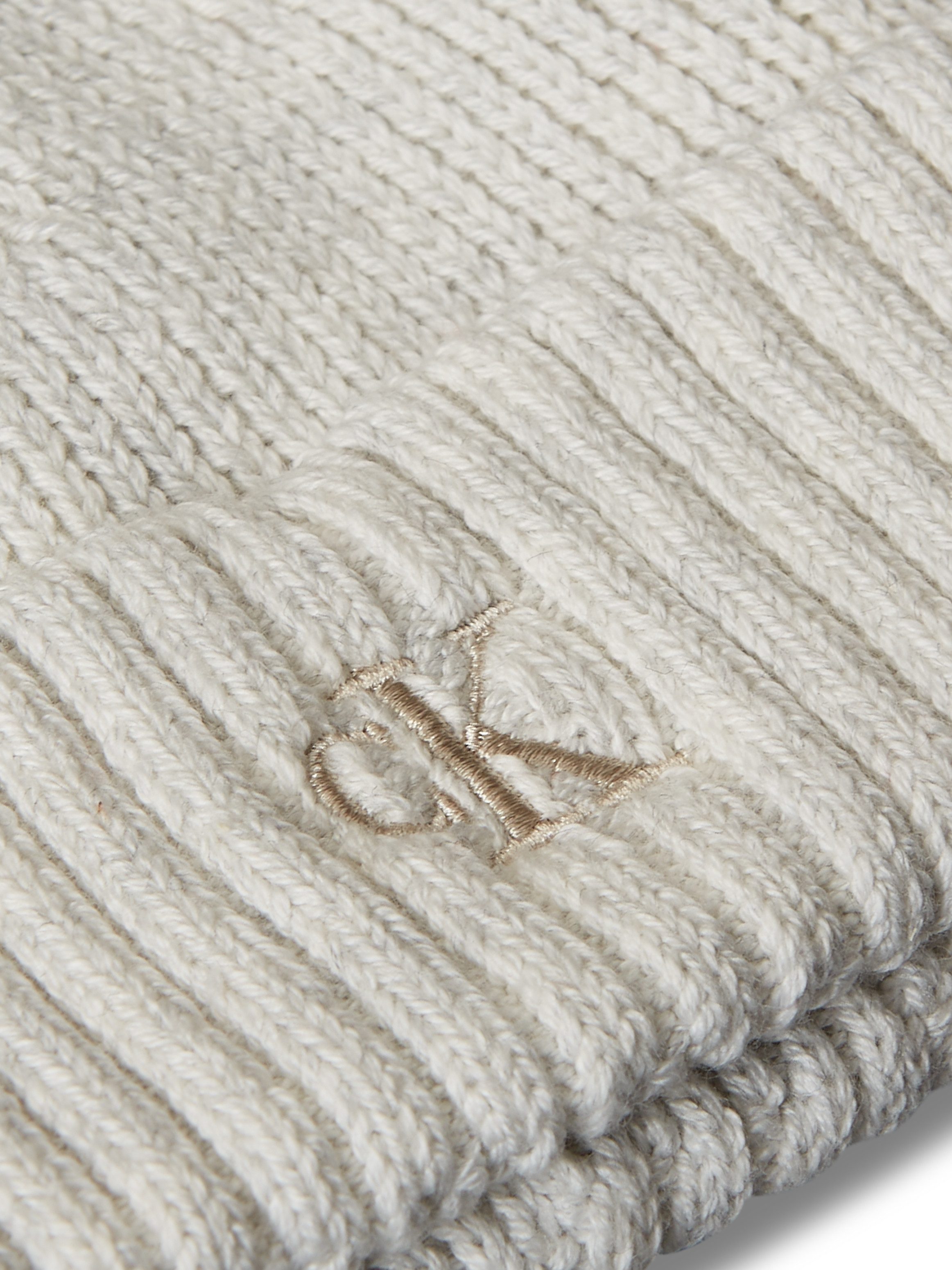 Calvin Klein Jeans Strickmütze KNITTED SCARF BEANIE GIFTBOX Regular fit für den Winter