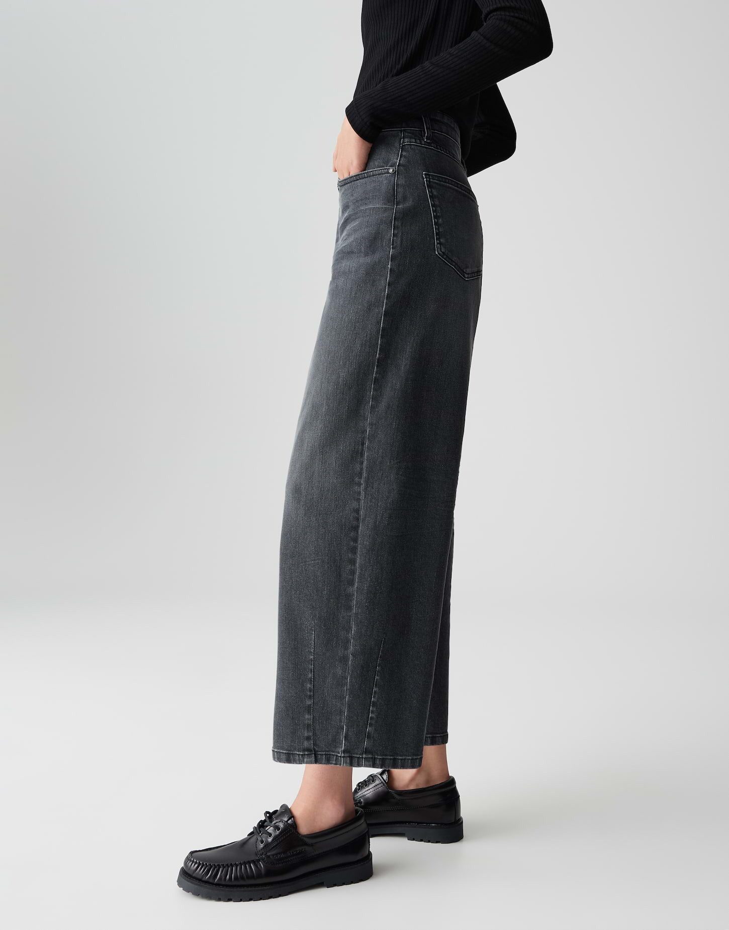 OPUS Relax-fit-Jeans LOLAH MODERN aus Dry Indigo® Mid Rise Barrel Fit, Ankle, 5-Pocket-Design