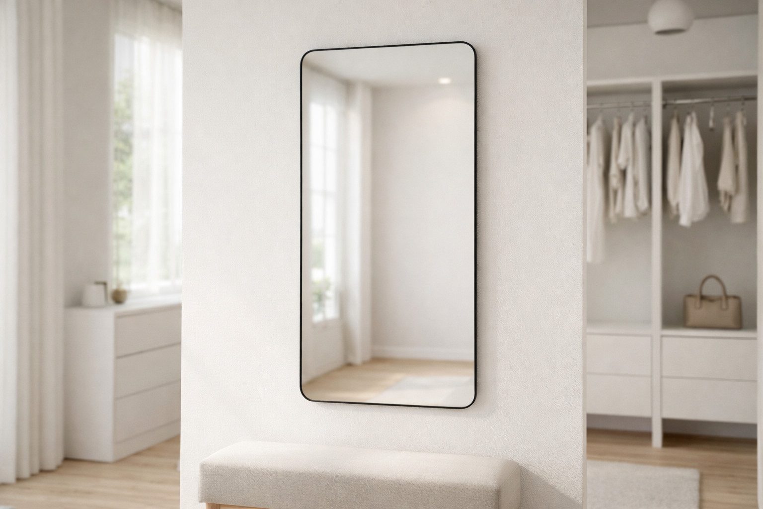 BOURGH Wandspiegel ASTON eleganter Dekospiegel 90x50cm mit dünnem Alurahmen, dünner Rahmen