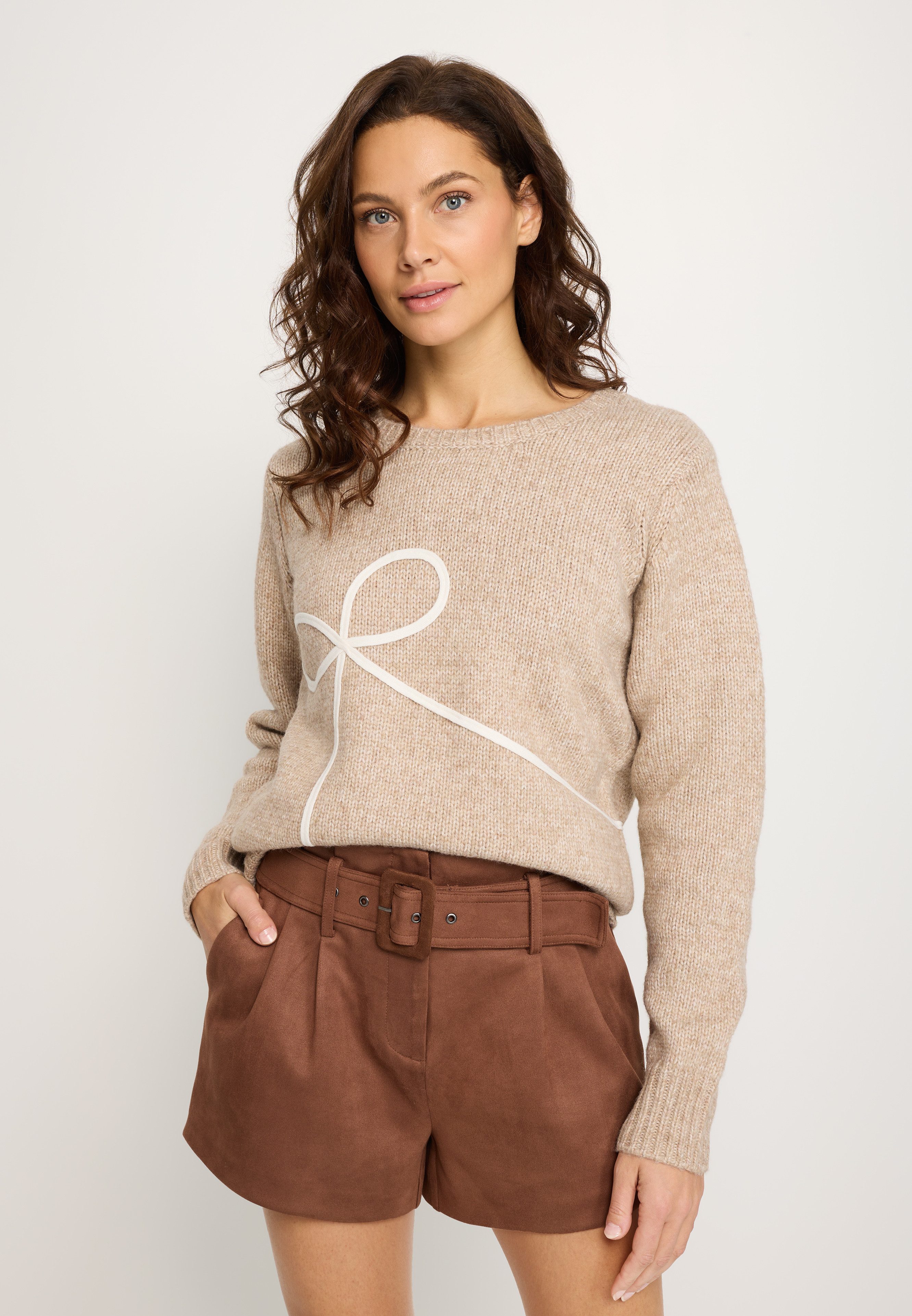 Zum Outfit 1