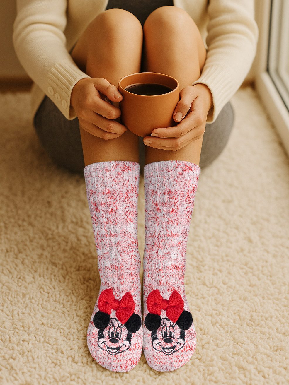 United Labels® Haussocken Disney Minnie Mouse Hüttensocken Haussocken Sherpa Kuschelsocken
