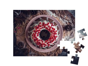 puzzleYOU Puzzle Marmorkuchen mit Schokolade mit Granatäpfeln, 48 Puzzleteile, puzzleYOU-Kollektionen Kuchen, Essen und Trinken