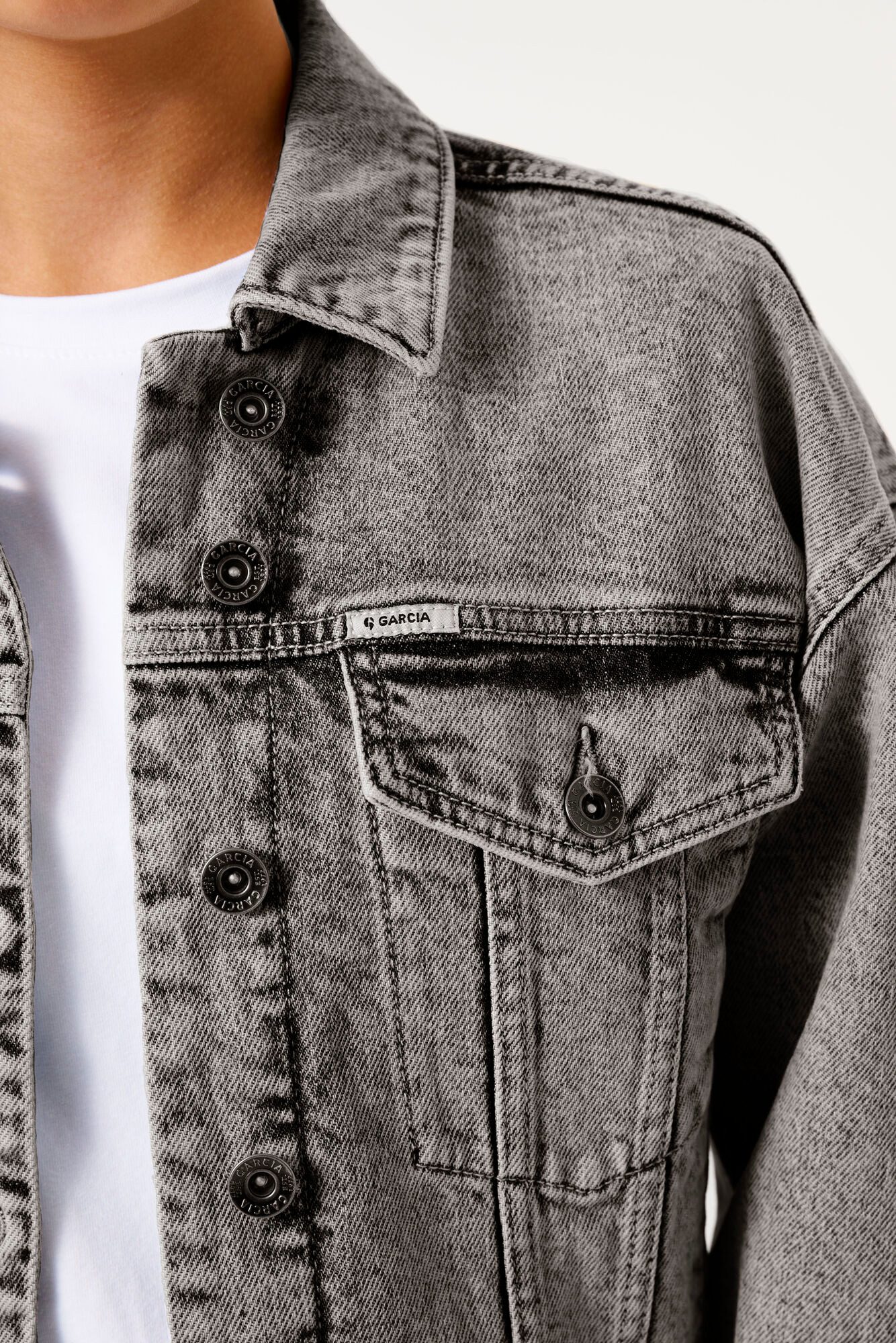 Garcia Jeansjacke mit Stretch und Knopfleiste