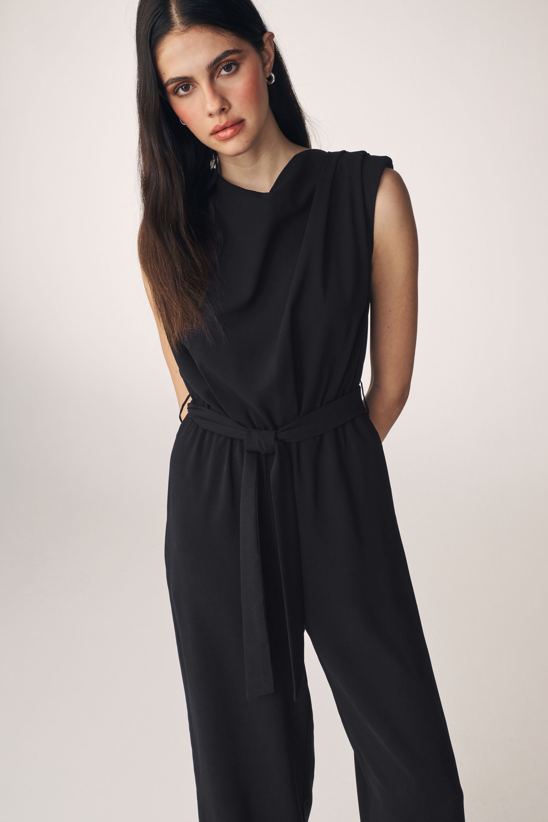Next Jumpsuit Overall mit Wasserfallausschnitt (1-tlg)