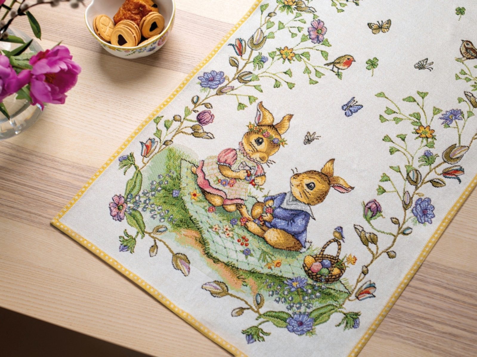 Villeroy & Boch Tischdecke Spring Fantasy Gob. Läufer XL Picknick 49 x 143c günstig online kaufen