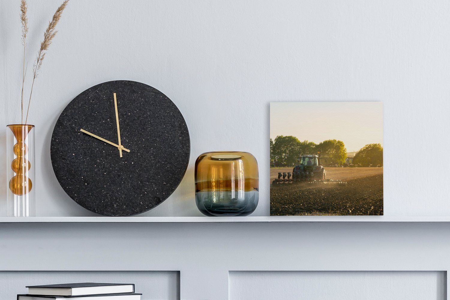 OneMillionCanvasses® Leinwandbild Traktor - Vogel - günstig online kaufen