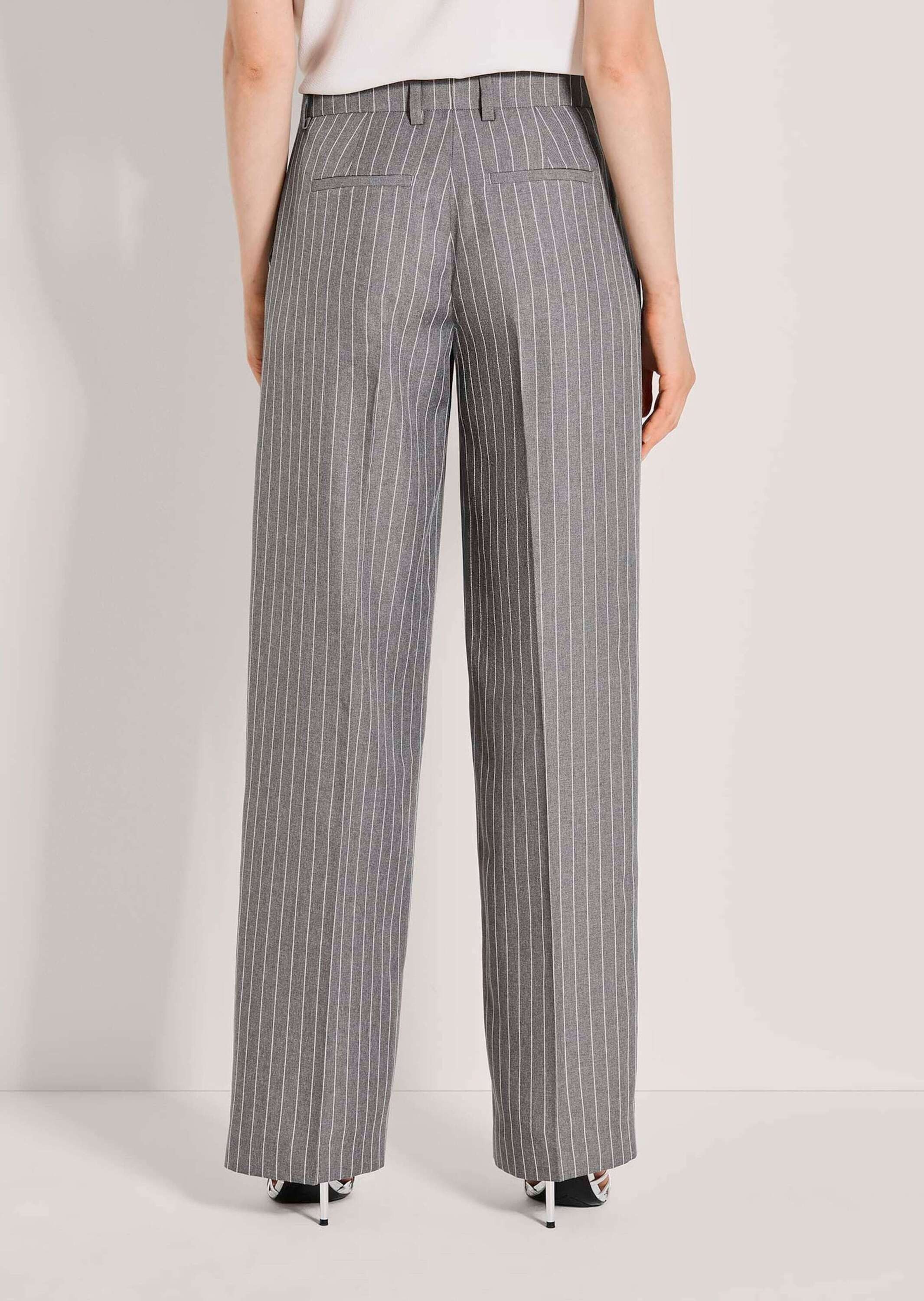 MADELEINE Stoffhose Bügelfaltenhose mit Nadelstreifen Stoffhose mit Gürtelschlaufen, Bügelfalten, Taschen und Knöchellänge