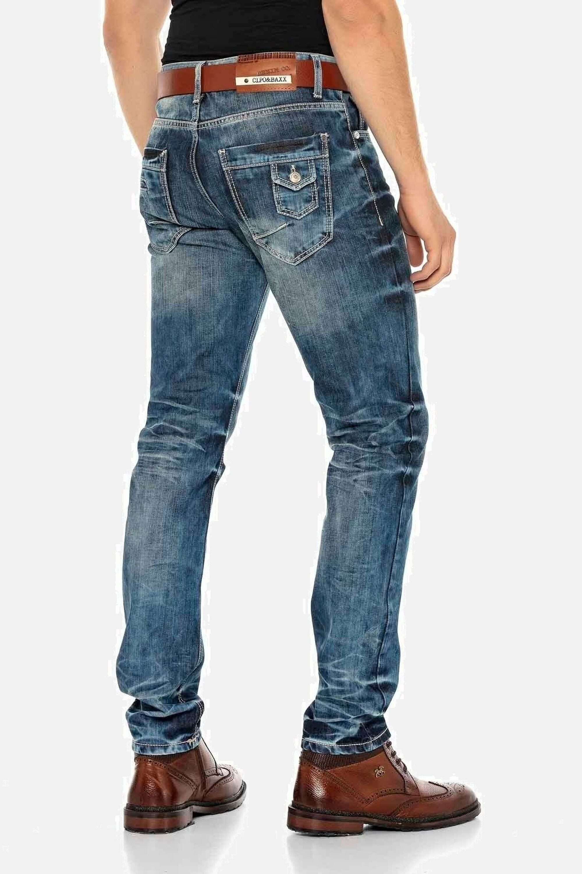 Cipo & Baxx 5-Pocket-Jeans Jeans in Straight-Fit, CD-328