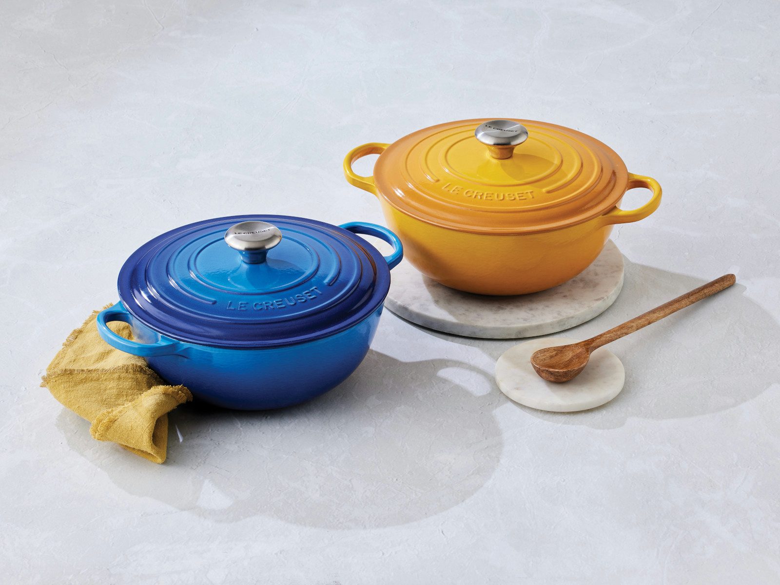 LE CREUSET Bräter Bräter La Marmite Signature rund nuit 28cm, Emailliertes Gusseisen