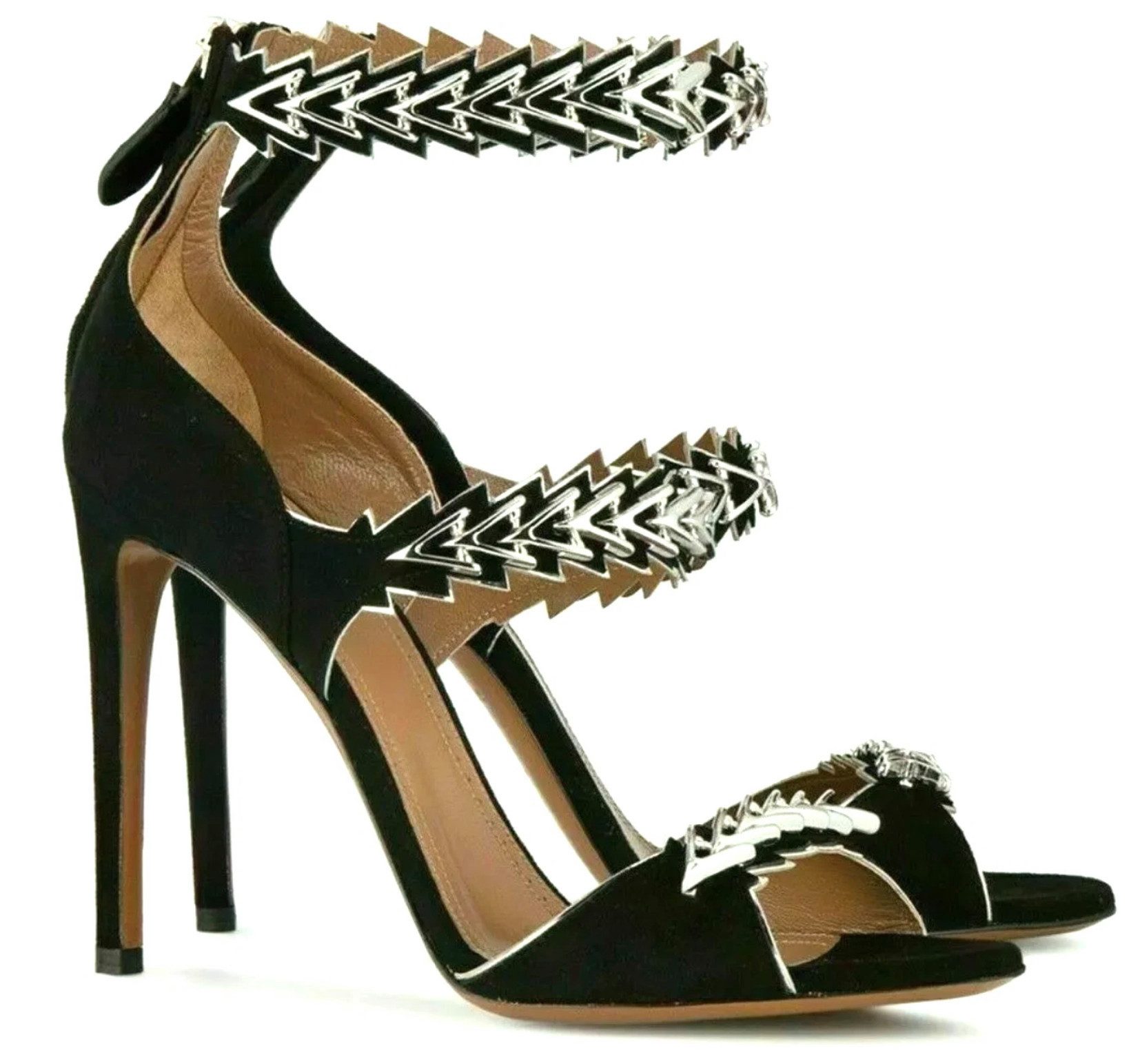 Laser Cut Metal Hardware Nieten Pumps Schuhe High-Heel-Pumps