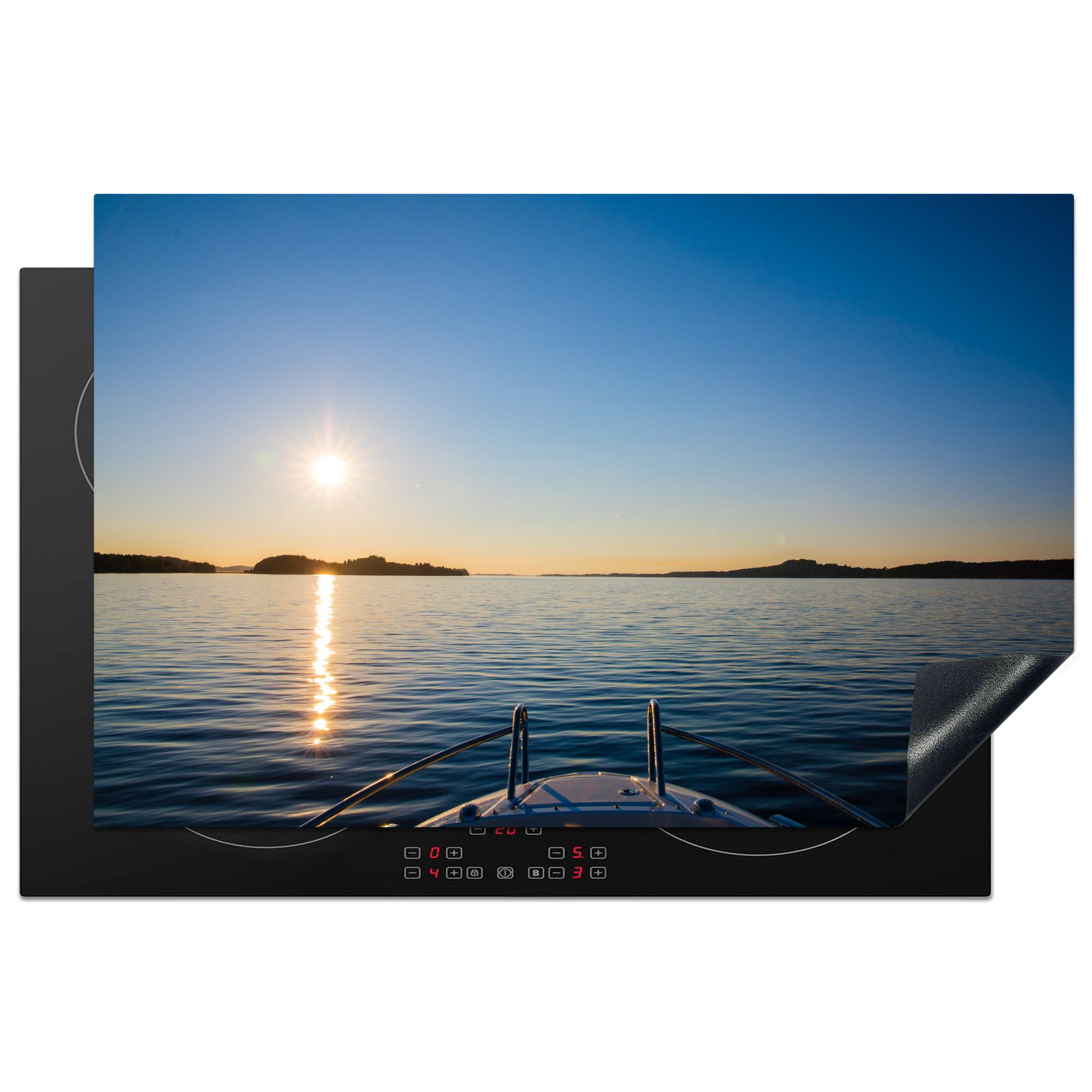MuchoWow Herdblende-/Abdeckplatte Ein Sonnenuntergang von einem Motorboot aus, Vinyl, (1 tlg), 81x52 cm, Induktionskochfeld Schutz für die küche, Ceranfeldabdeckung