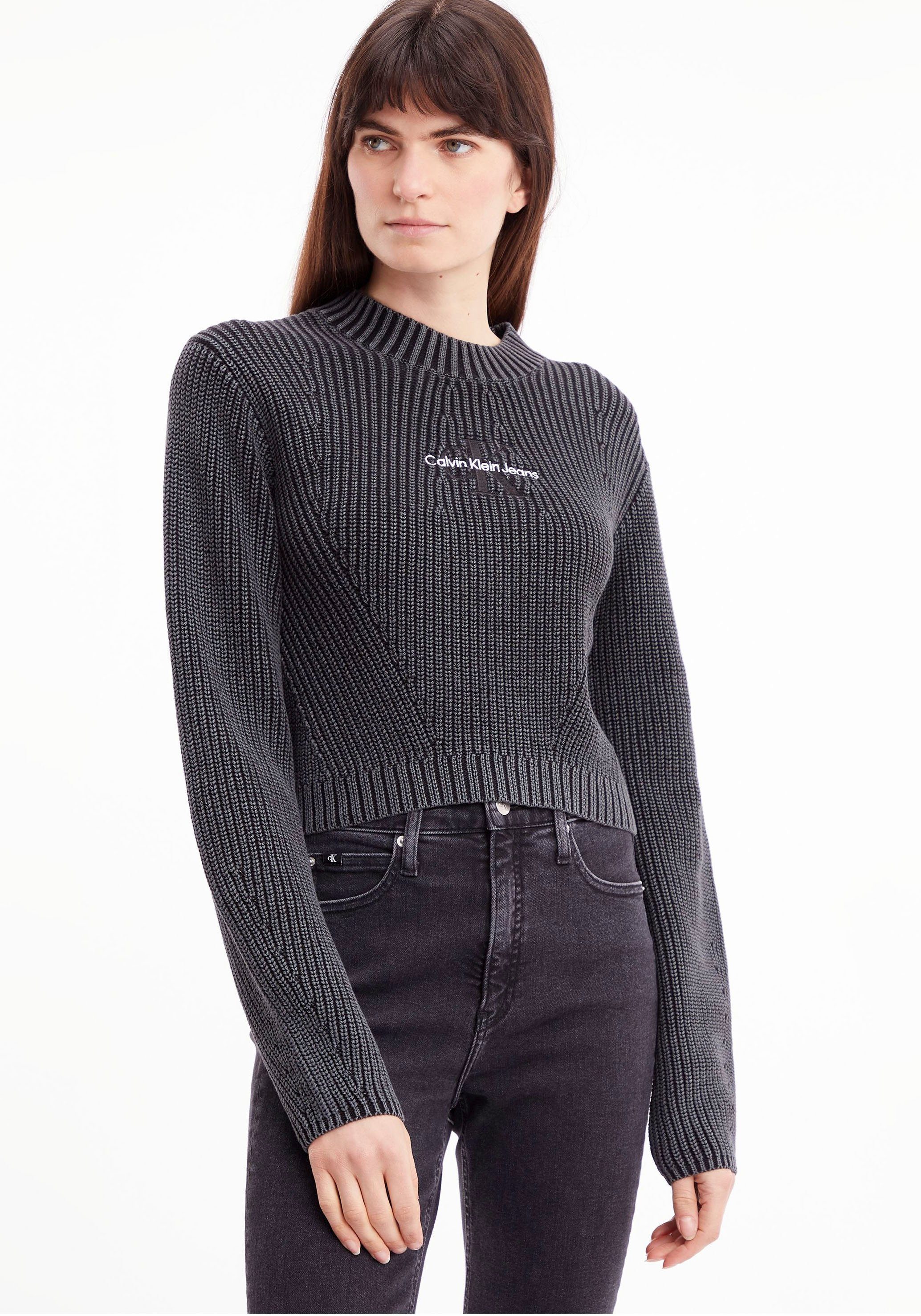 Calvin Klein Jeans Вязаные свитера WASHED MONOLOGO SWEATER mit Logostickerei vorne auf der Brust