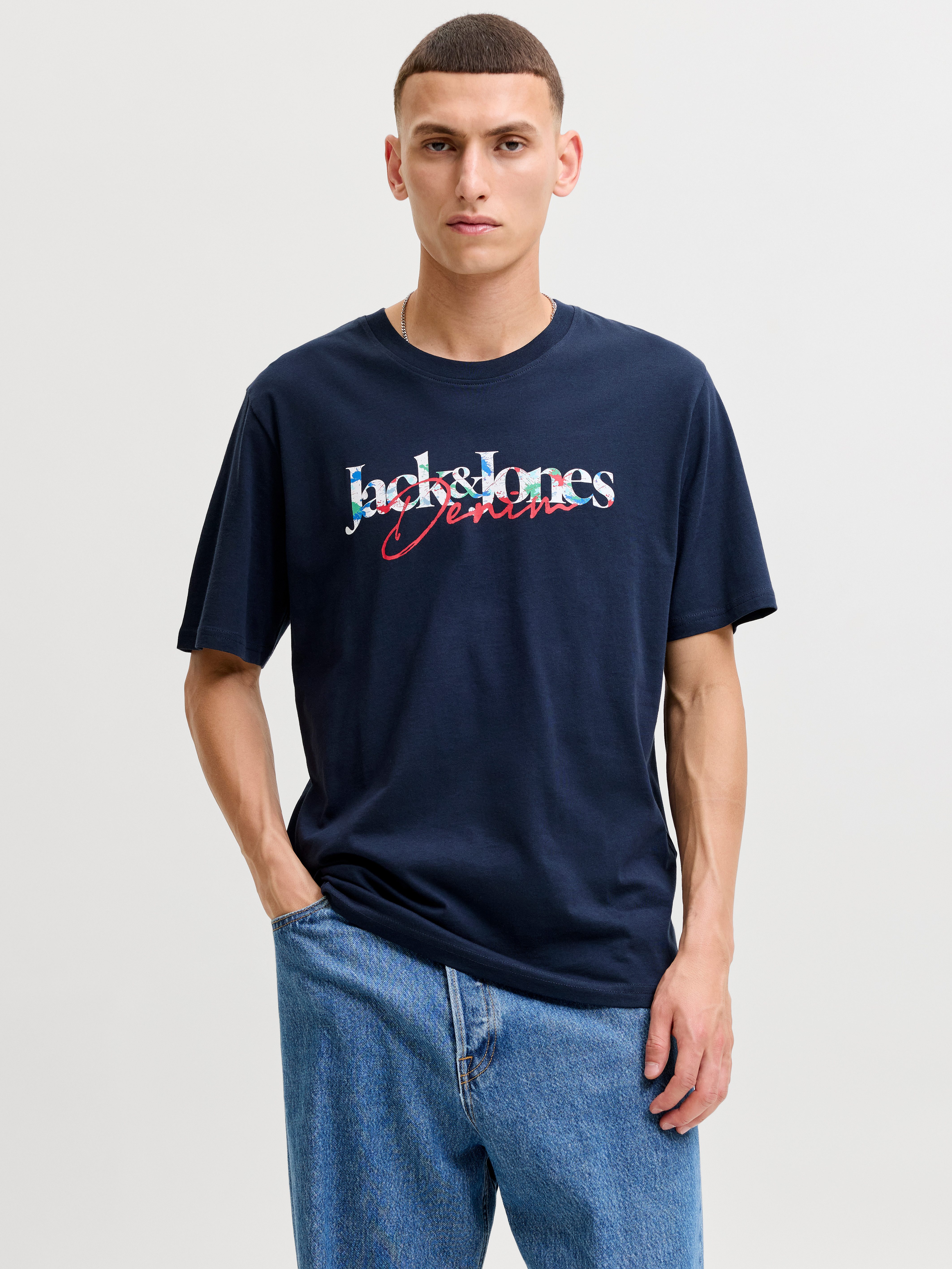 Jack & Jones Rundhalsshirt JJTOM TEE SS CREW NECK SN Baumwolle, regular fit