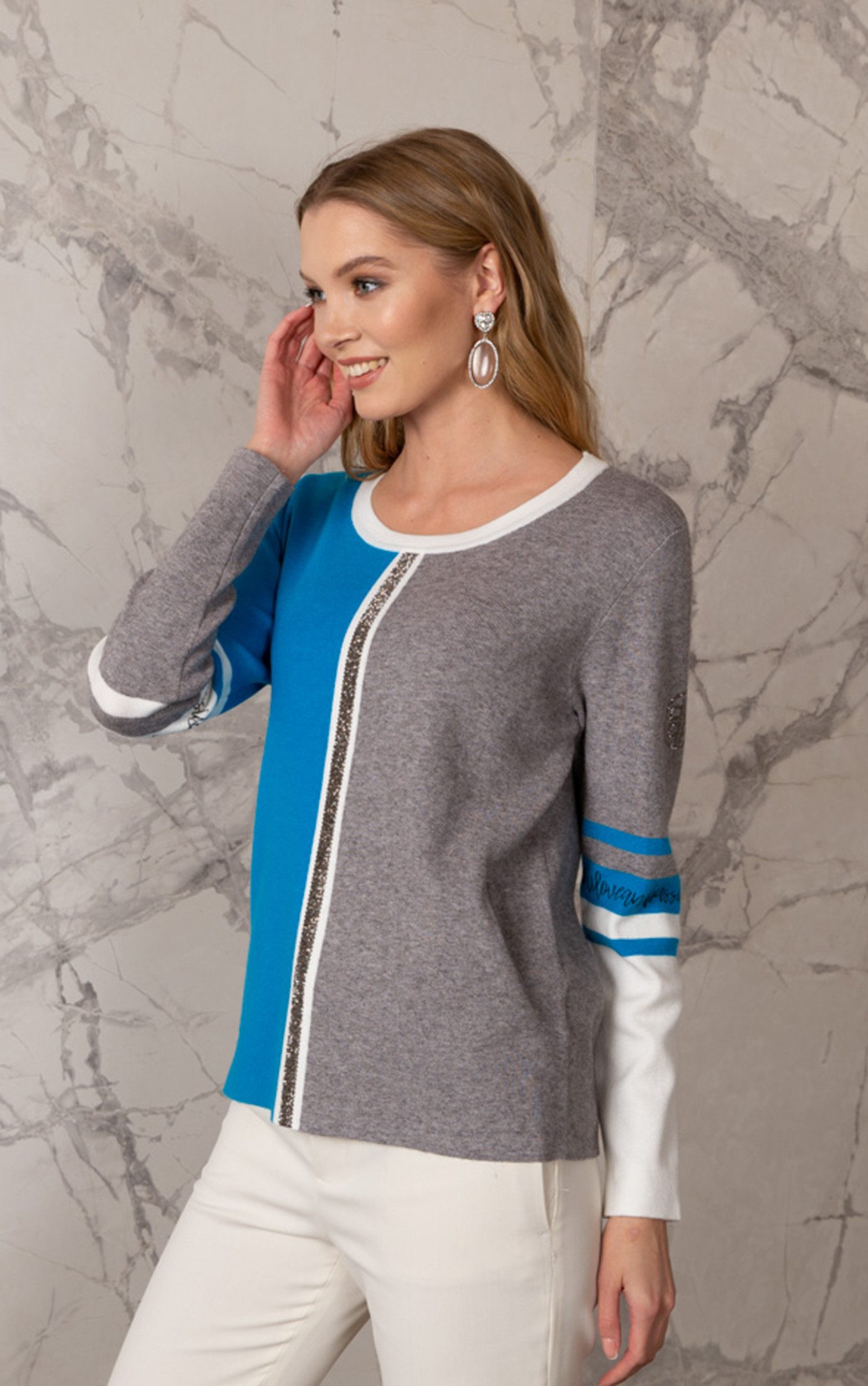 Passioni Strickpullover in Colorblock mit Strasssteinen günstig online kaufen